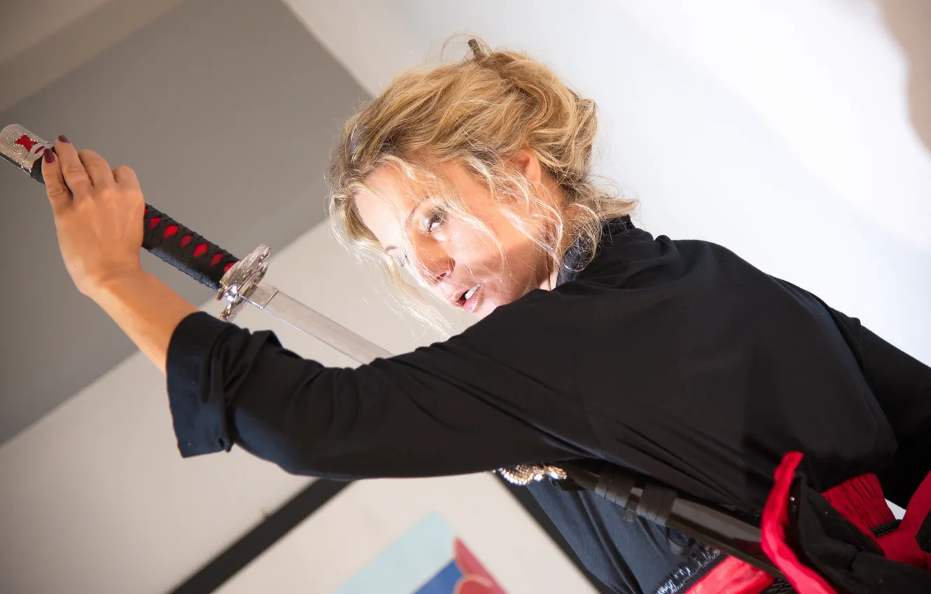 Photo wallpaper girl, face, sword, katana