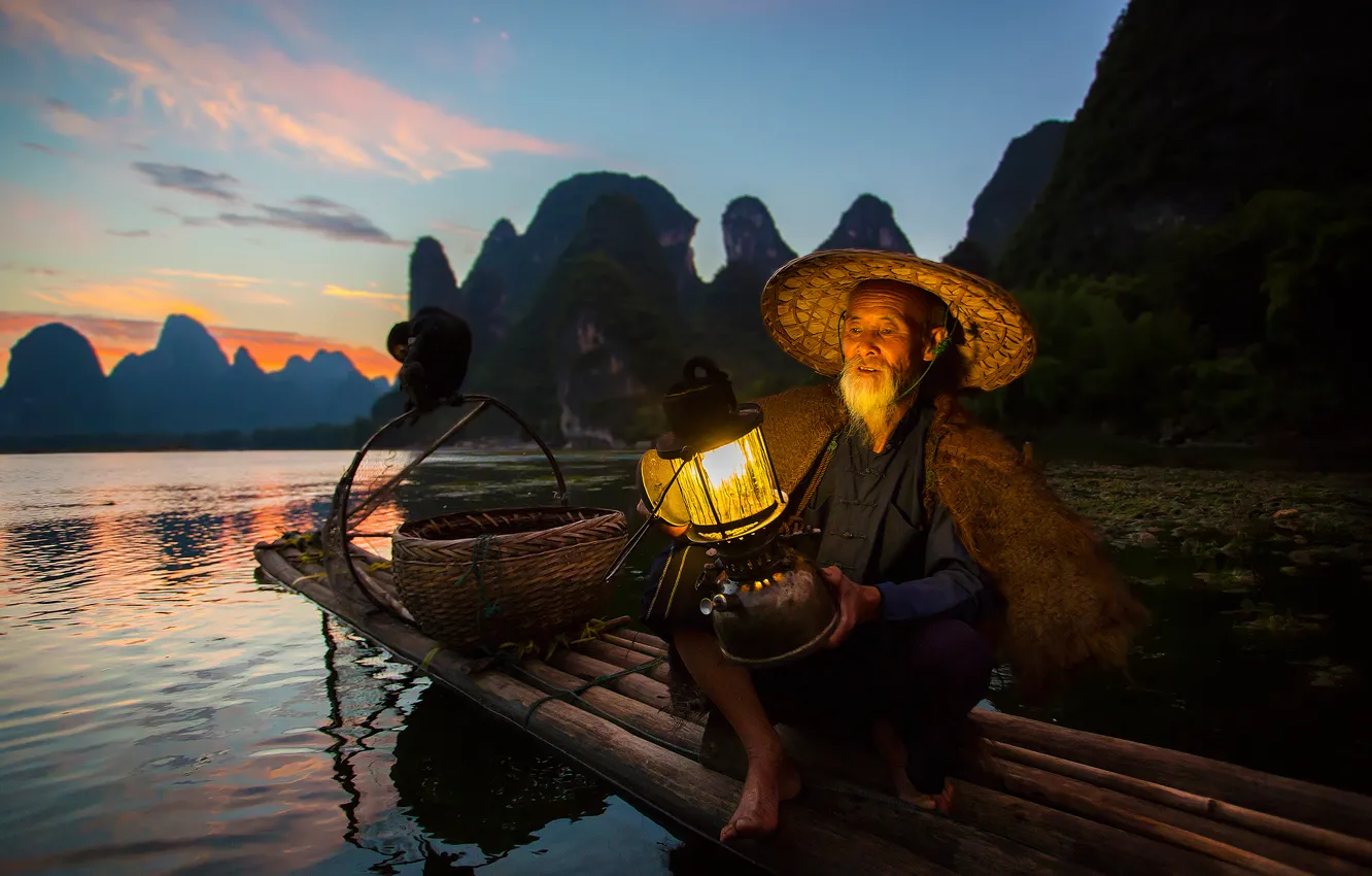 Photo wallpaper bird, boat, fisherman, lights, China, cormorants, district Guangxi Joins, the river Li