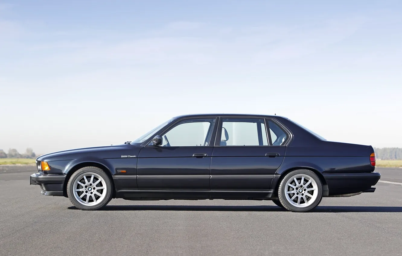 Photo wallpaper BMW, long, E32, 750IL