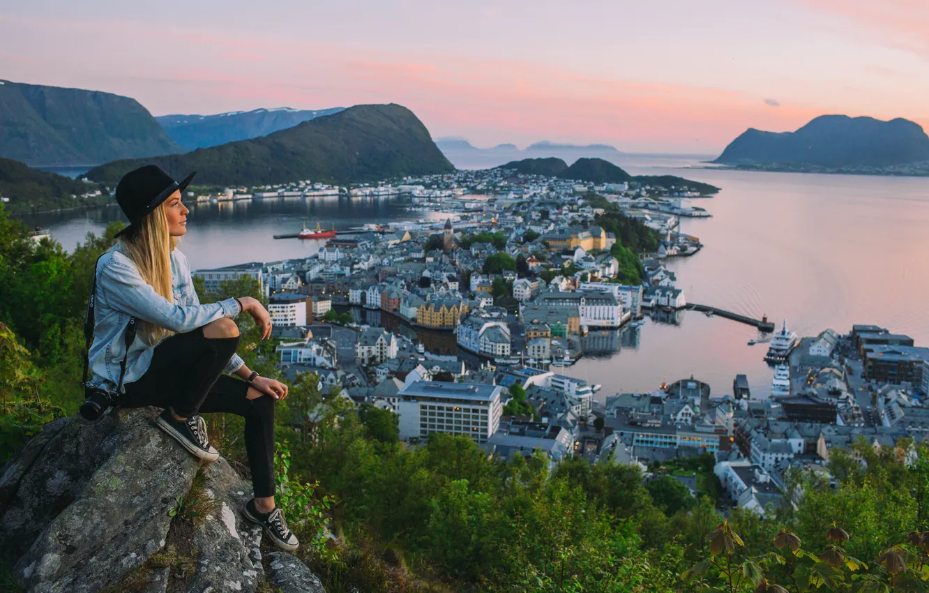 Photo wallpaper landscape, blonde, Girl