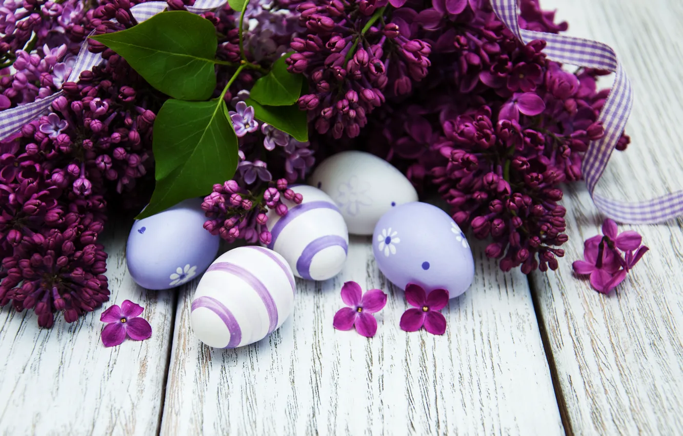 Photo wallpaper flowers, eggs, Easter, happy, wood, flowers, lilac, Easter