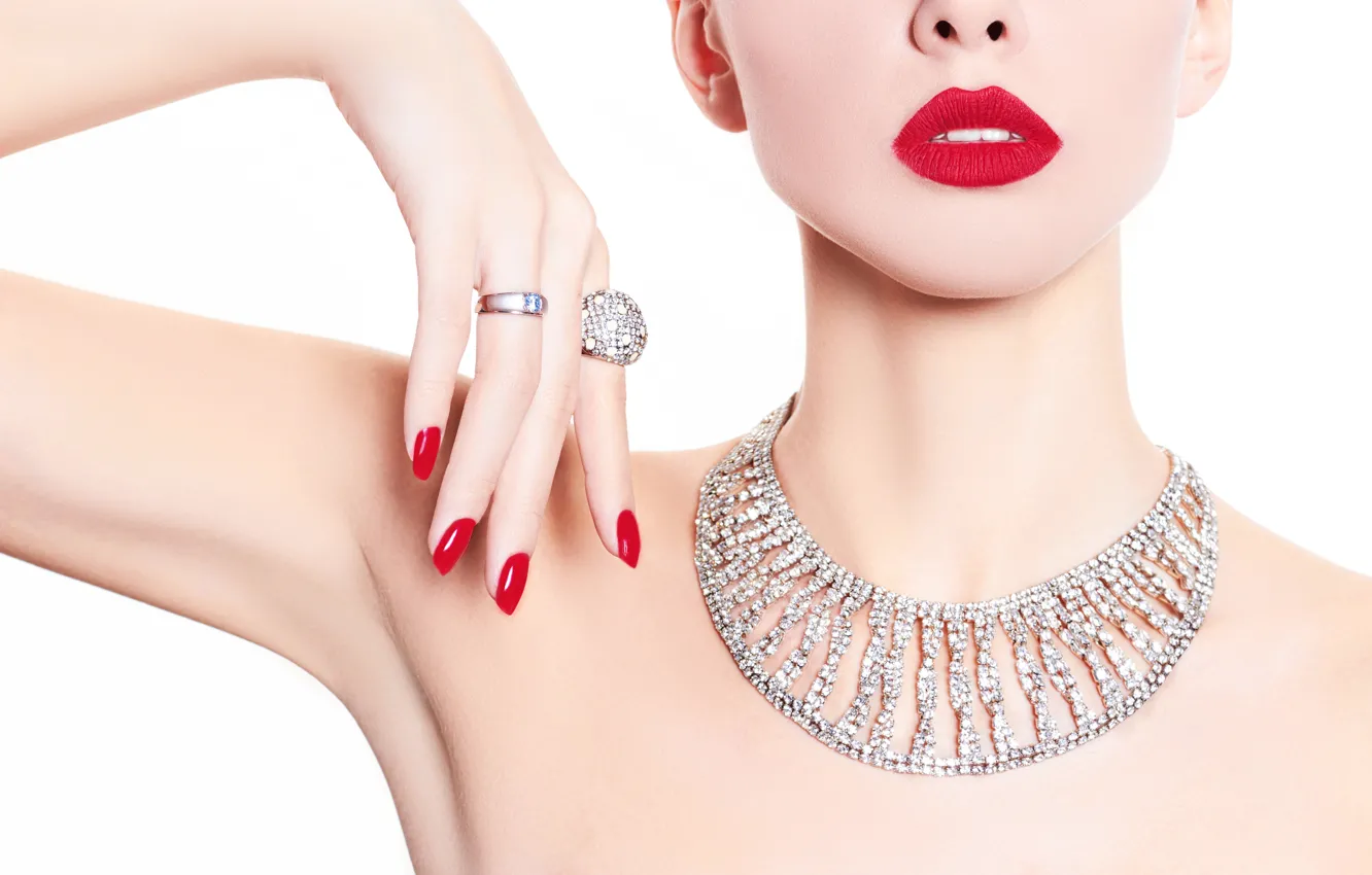 Photo wallpaper girl, model, hands, ring, lips, necklace, Elena Rossi