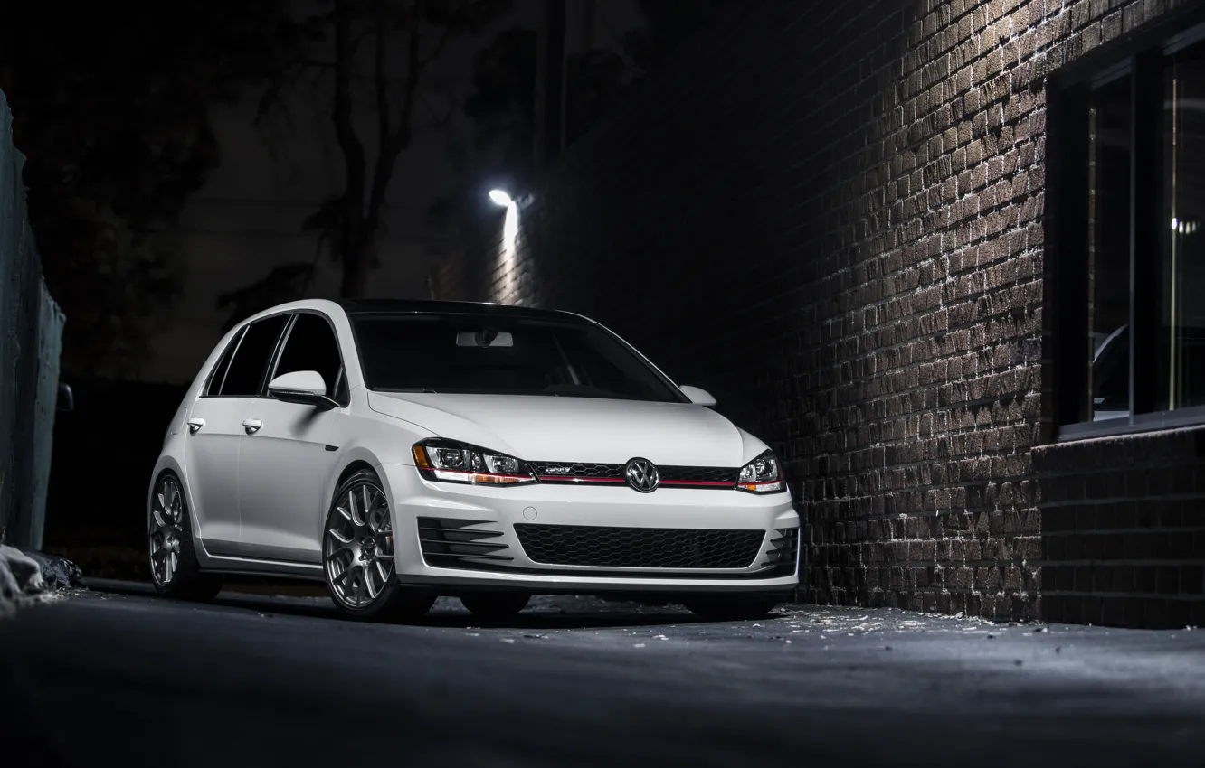 Photo wallpaper Volkswagen, Candy, White, Golf, GTI, Flow, Gunmetal, MK7