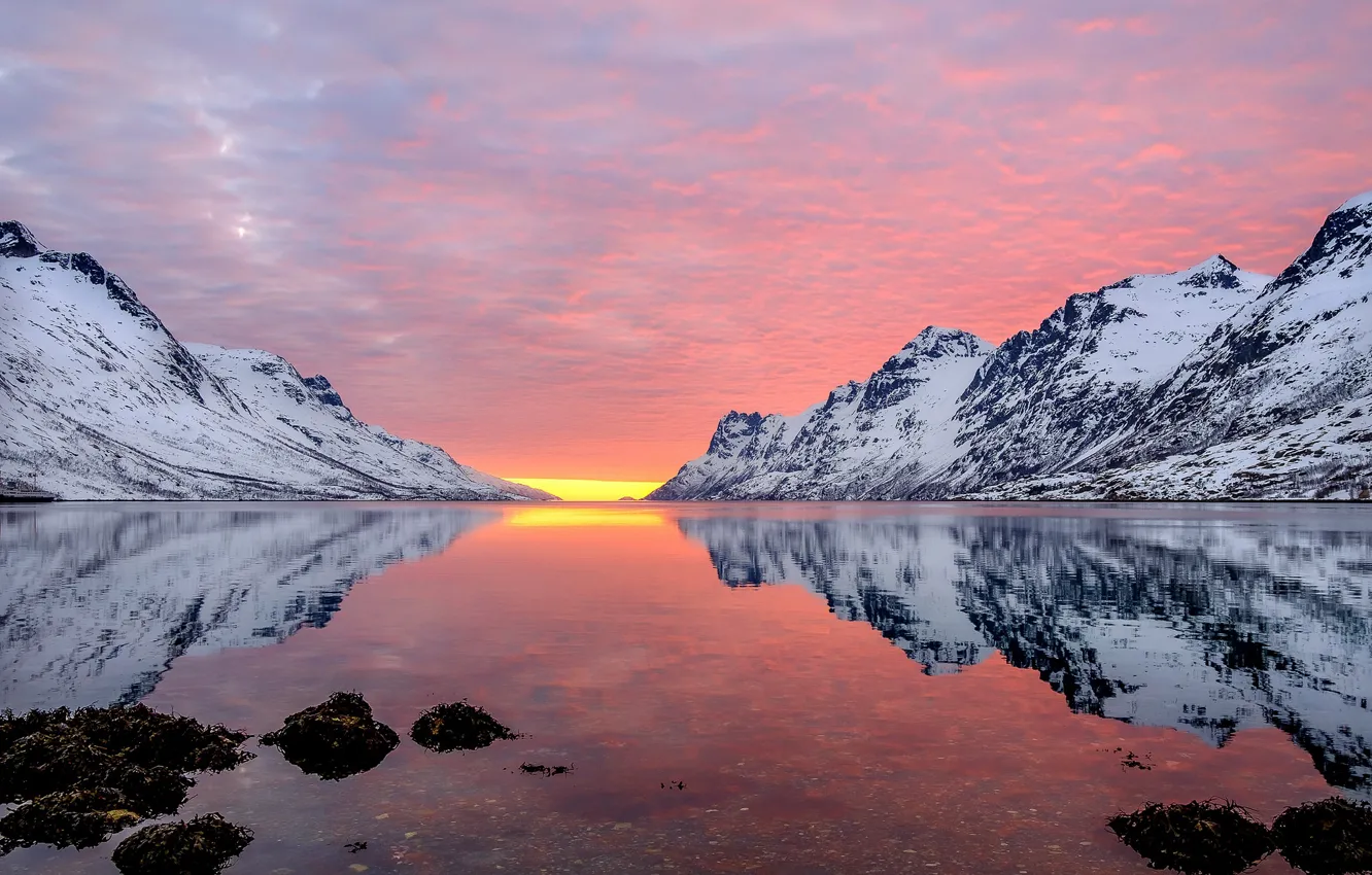 Photo wallpaper sea, sunset, mountains