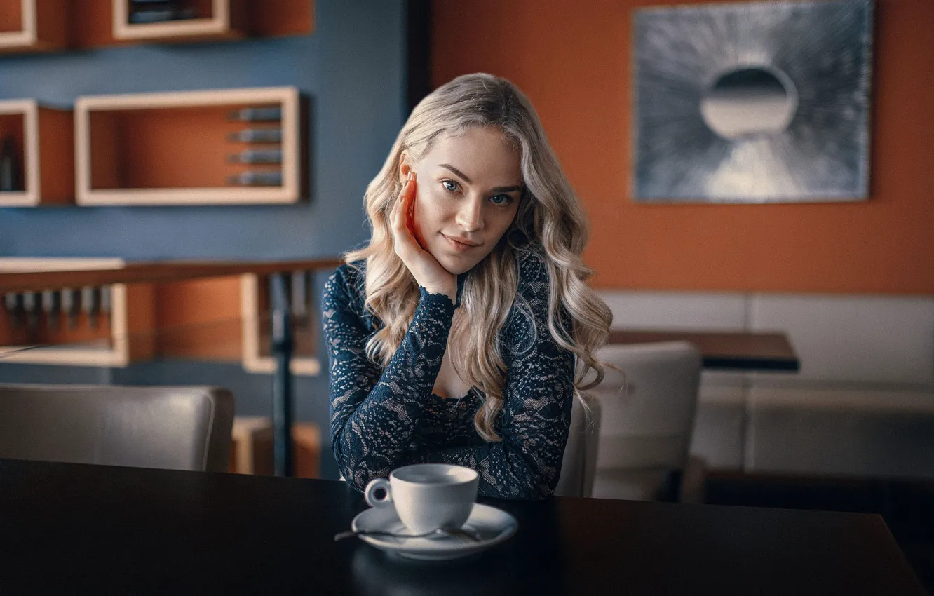 Photo wallpaper look, girl, face, pose, model, hair, portrait, hands