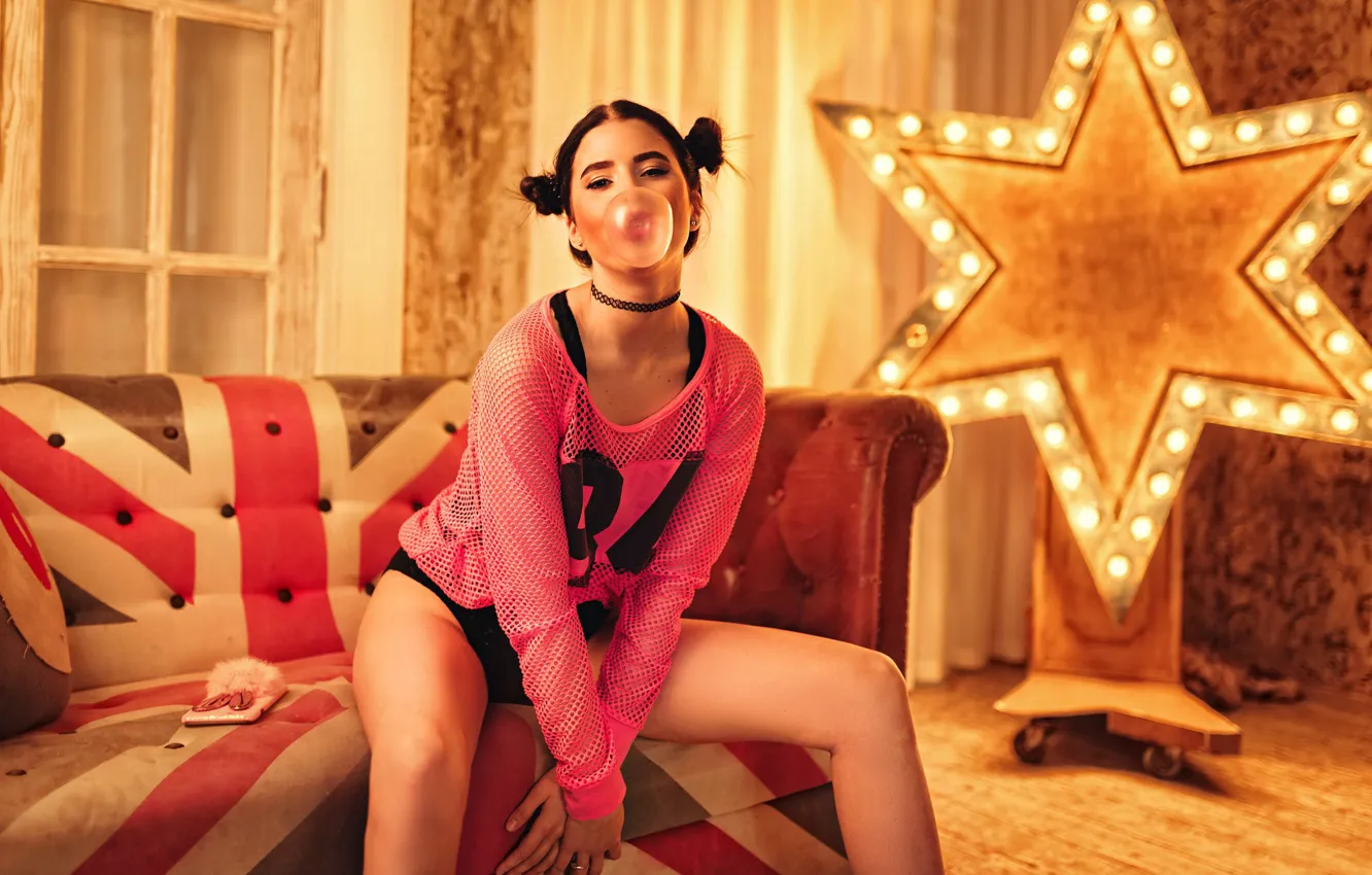 Photo wallpaper sofa, legs, ponytail, chewing gum, Milan Kirichenova