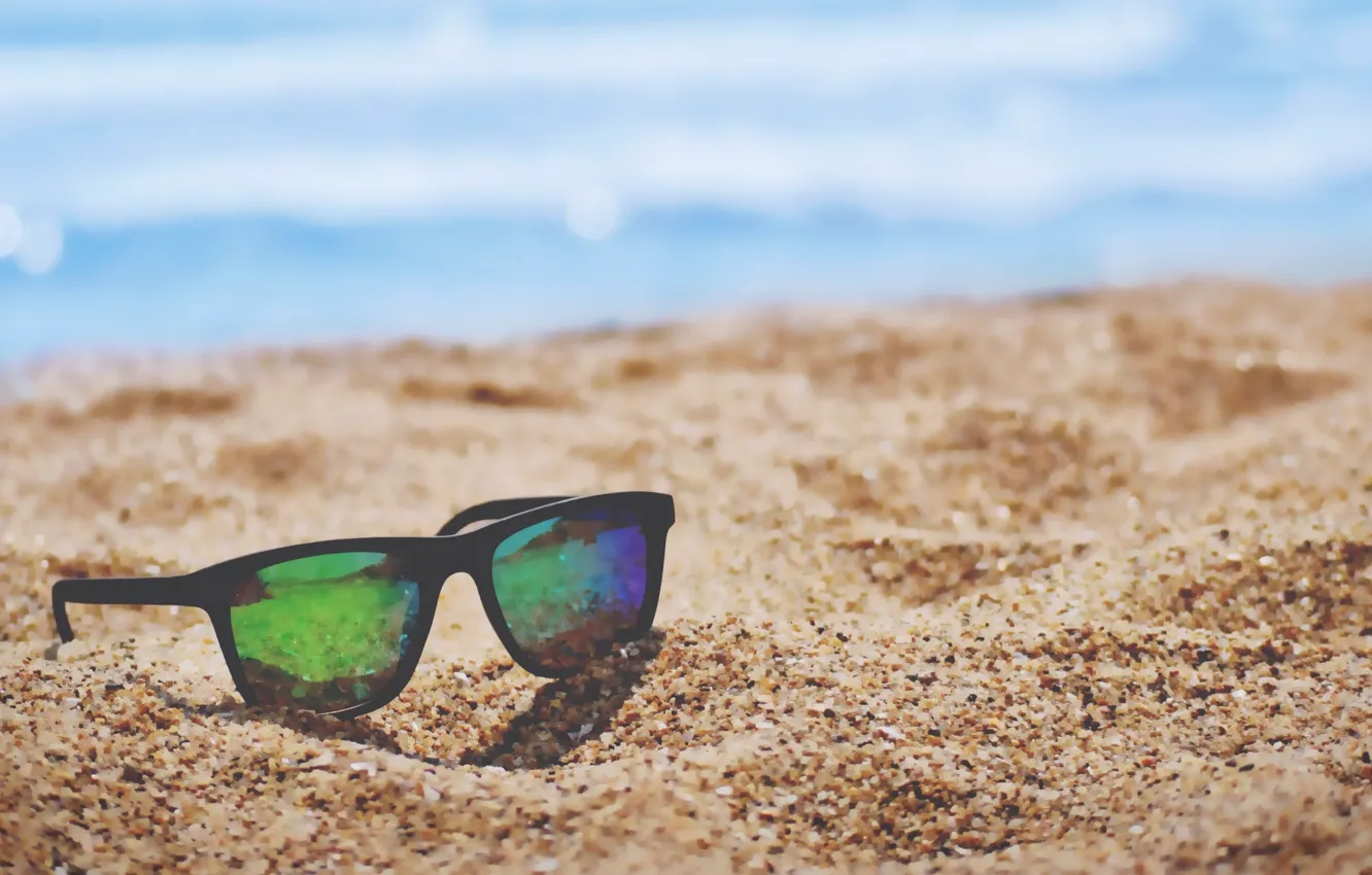 Photo wallpaper beach, sand, glasses