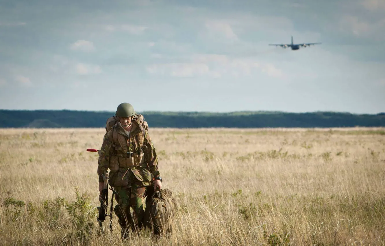 Photo wallpaper field, soldiers, the plane