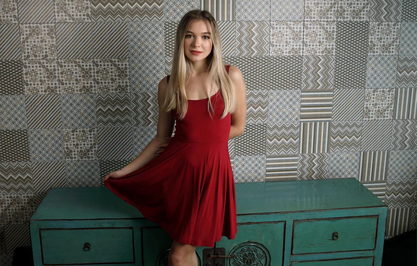 Photo wallpaper long hair, model, gorgeous, posing, beautiful face, Photoshoot, striking, blonde beauty