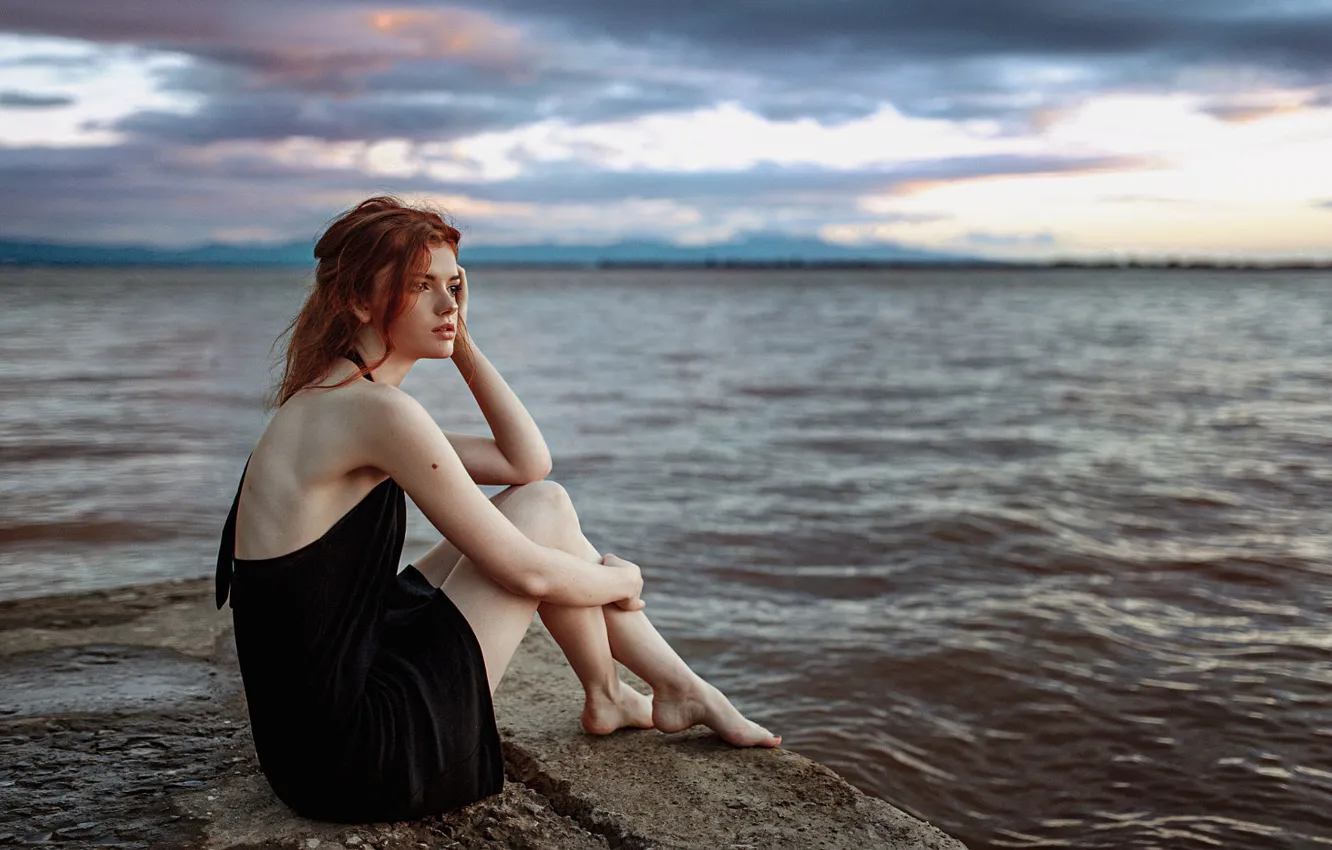 Photo wallpaper look, water, girl, redhead, brooding, Ekaterina Grabova