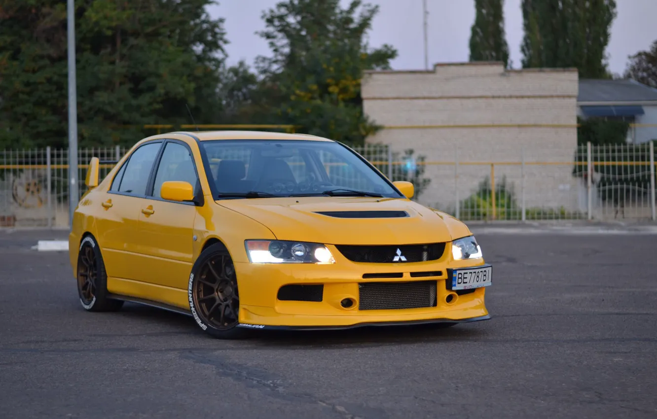 Photo wallpaper Light, Yellow, Lancer Evolution IX