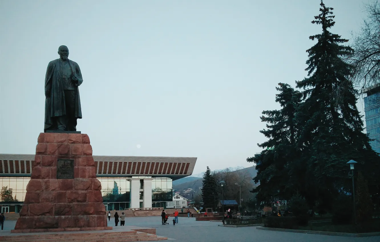 Photo wallpaper family, Almaty, Abay