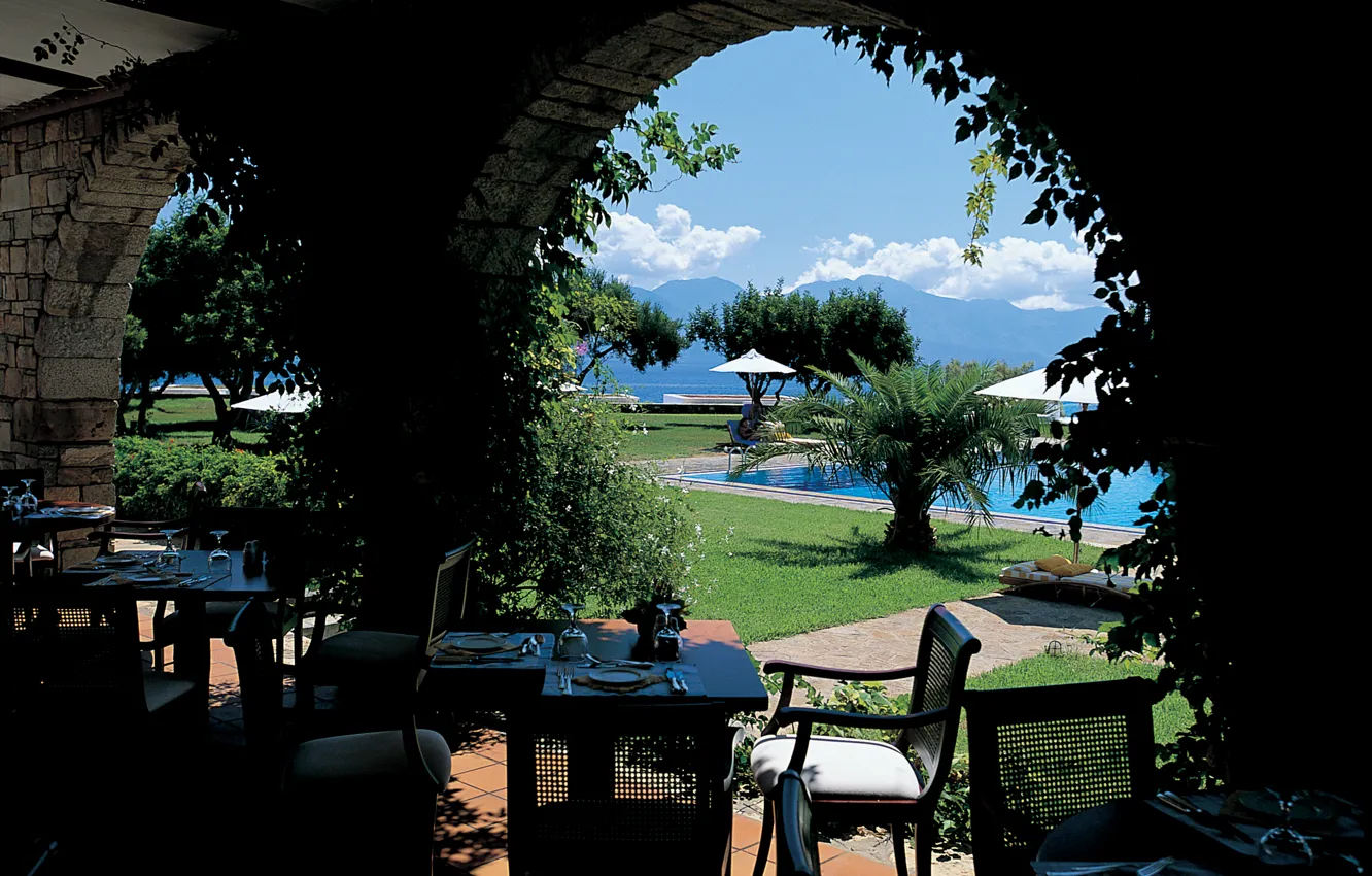 Photo wallpaper sea, clouds, trees, palm trees, table, pool, chair, cafe