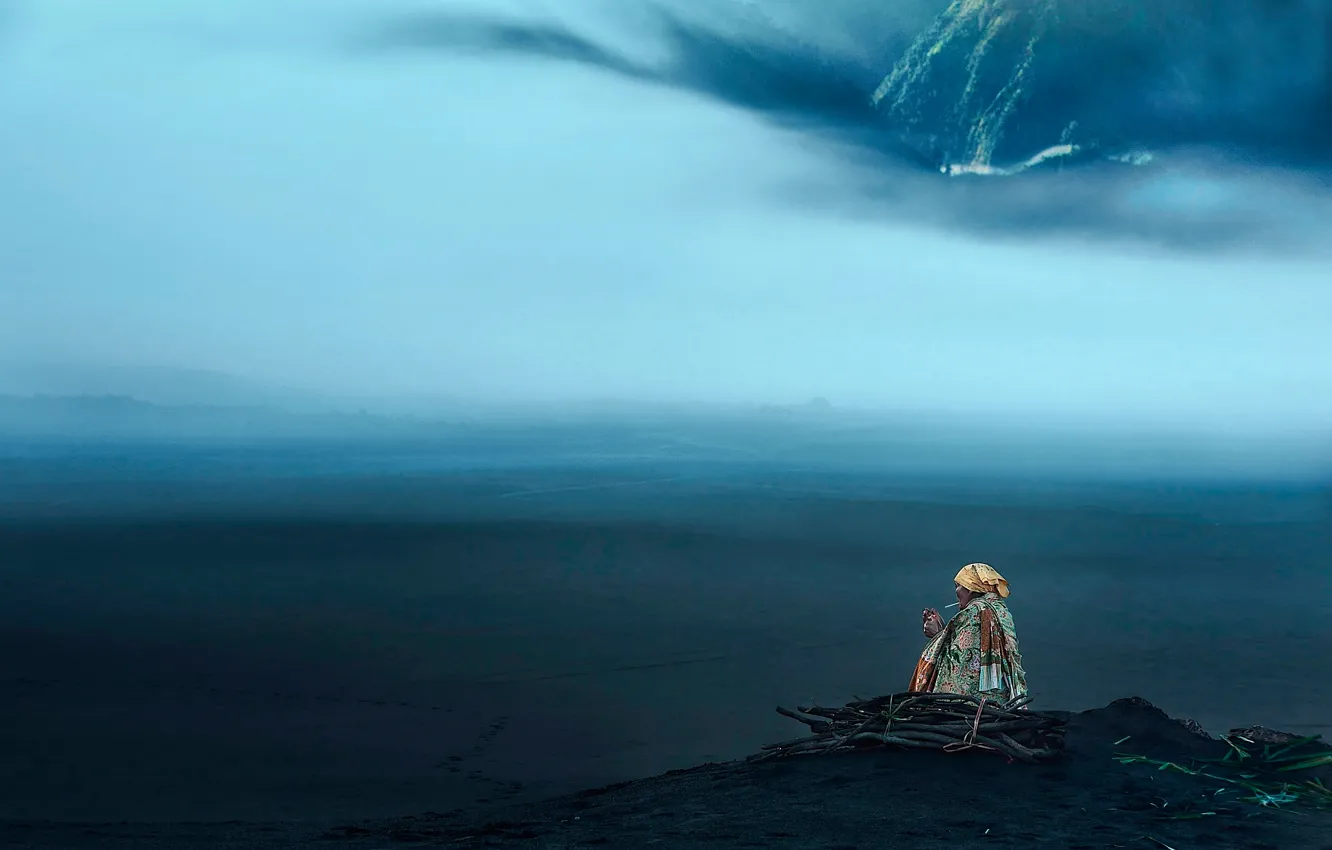 Photo wallpaper the steppe, woman, cigarette, firewood, bundle