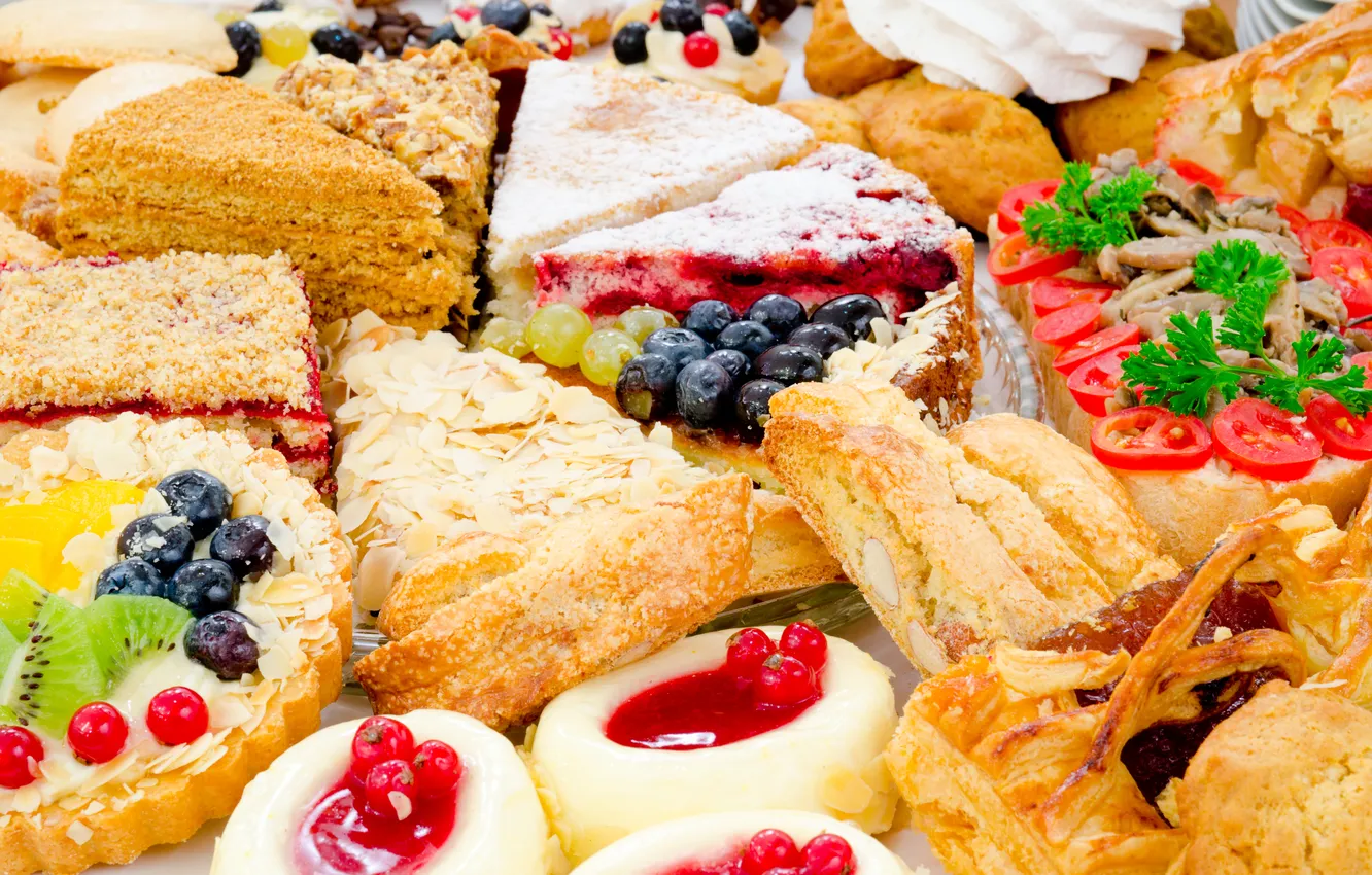 Photo wallpaper berries, cakes, cakes, tartlet, pies, abundance, konditerija
