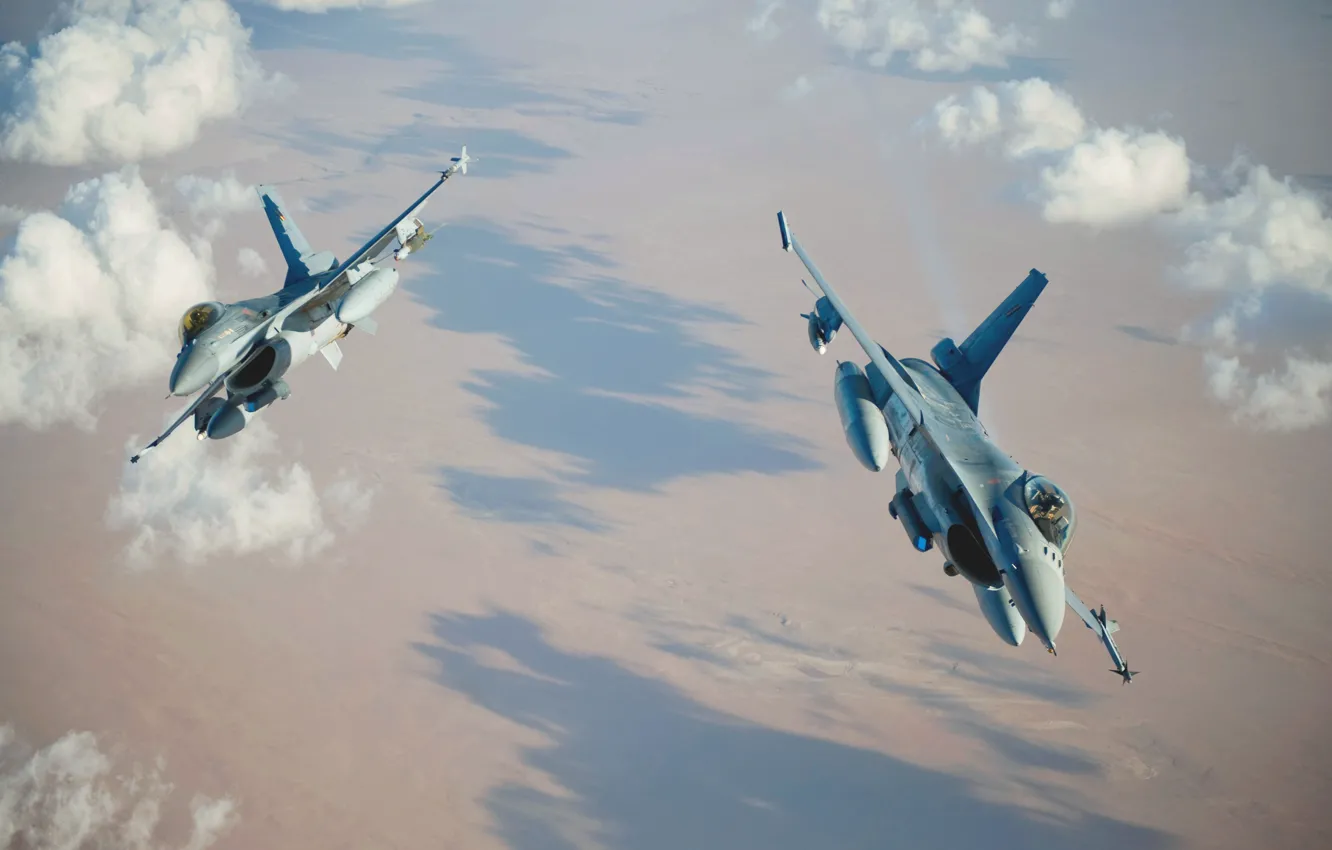 Photo wallpaper the sky, clouds, flight, fighter, pair, F-16, Fighting Falcon, General Dynamics