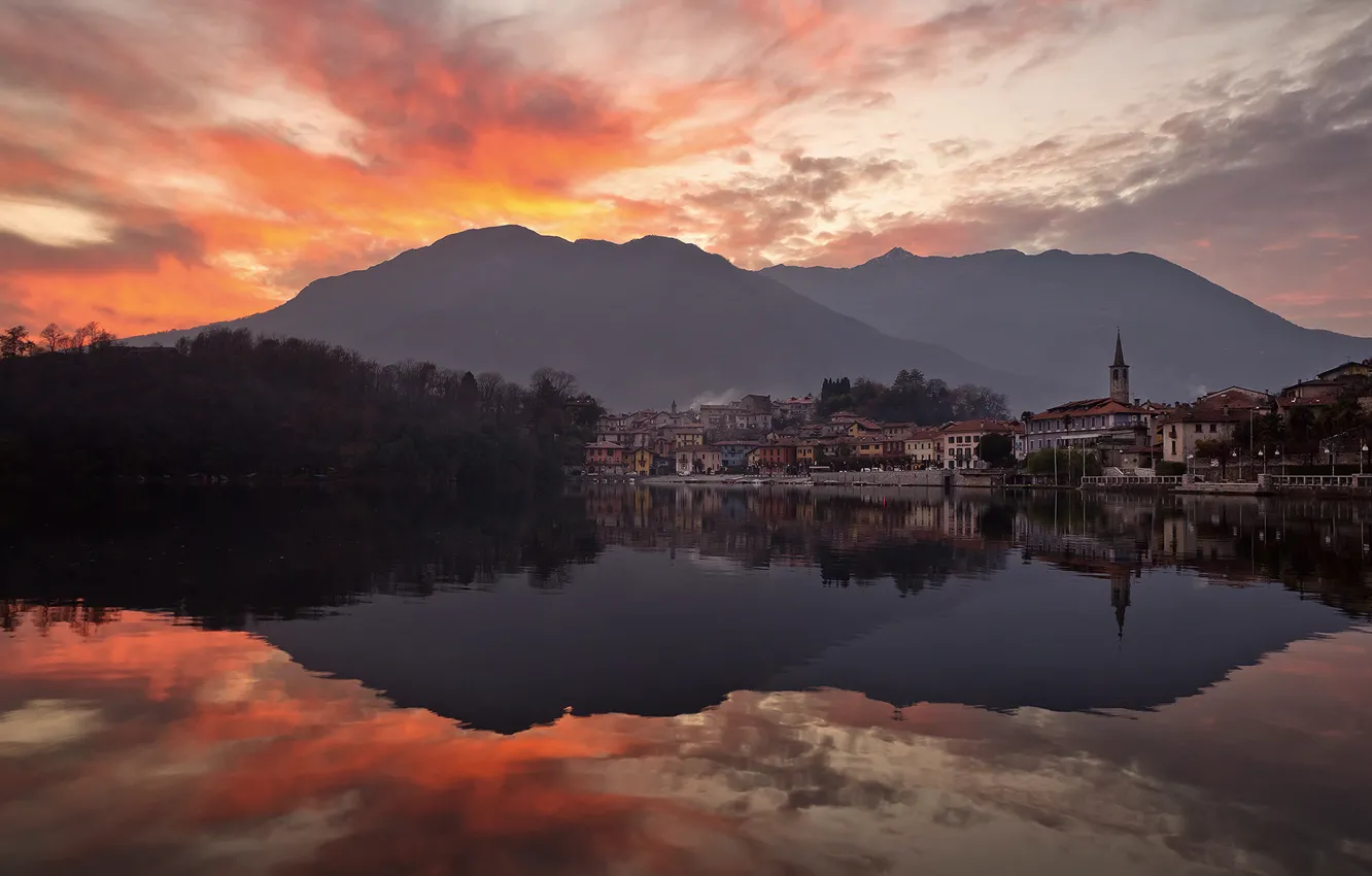 Photo wallpaper the sky, sunset, mountains, the city, lake, the evening