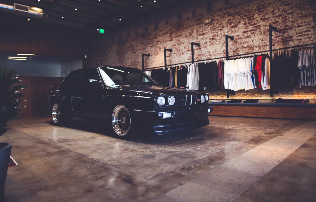 Photo wallpaper BMW, light, reflection, E30, Rims, clothes, headlights