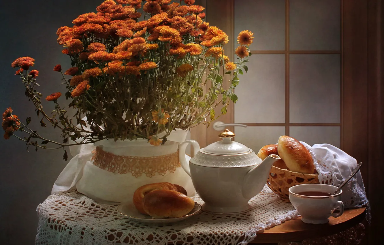 Photo wallpaper flowers, table, background, tea, the door, spoon, Cup, still life