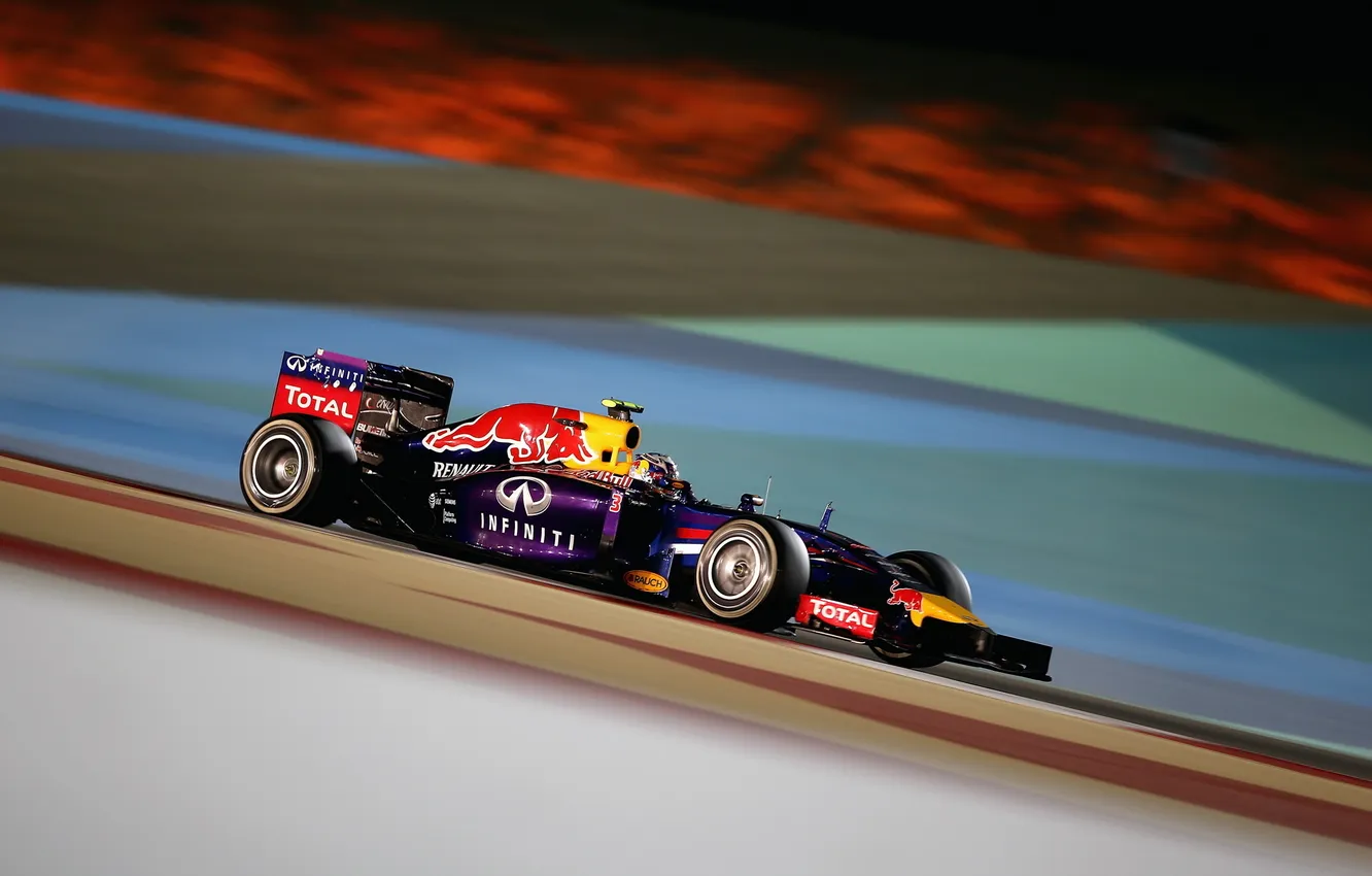 Photo wallpaper race, formula 1, the car, race, Bahrain GP, Daniel Ricciardo, Infiniti Red Bull Racing