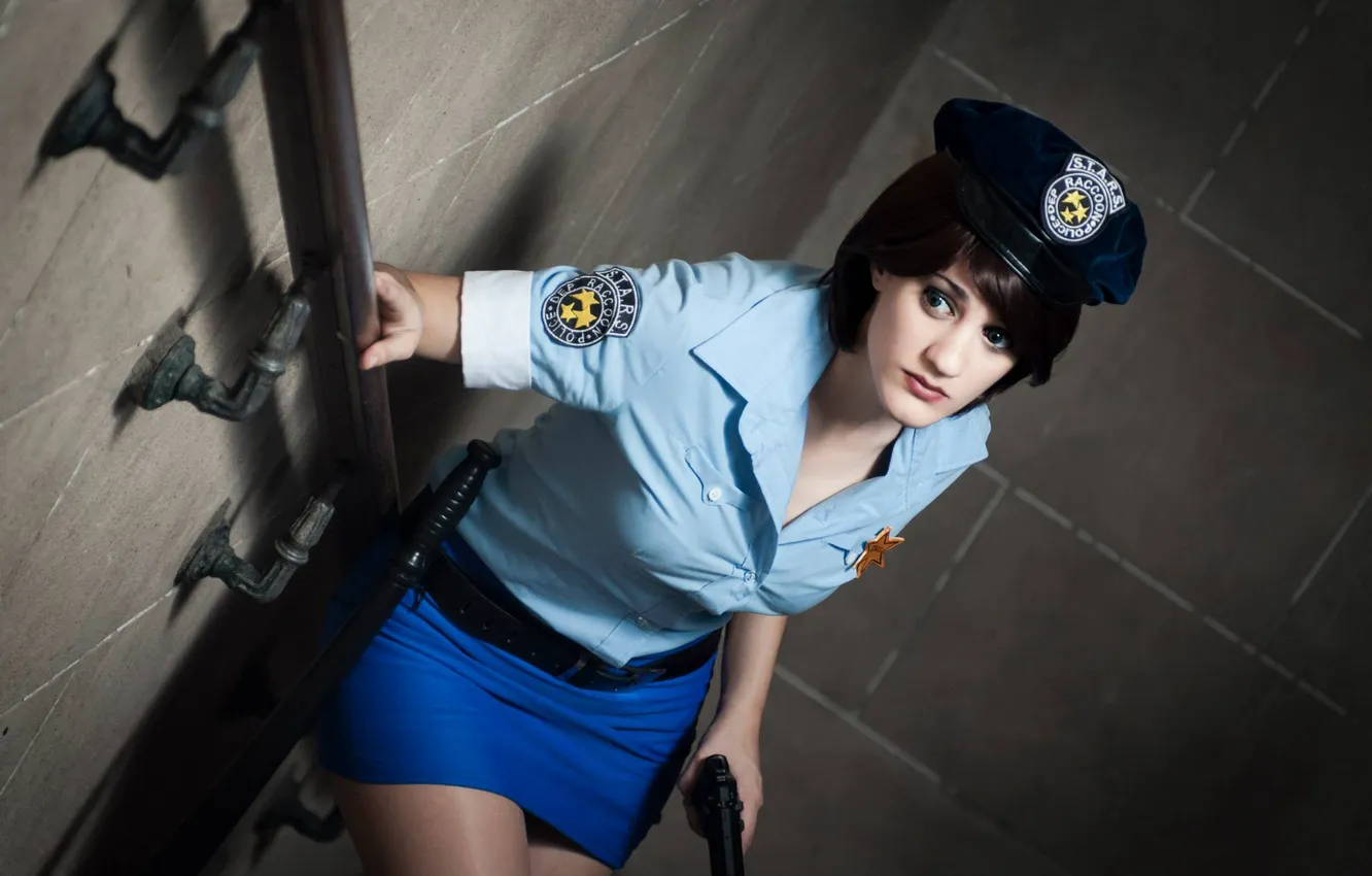 Photo wallpaper gun, weapons, feet, model, brunette, police, Resident Evil, cosplay