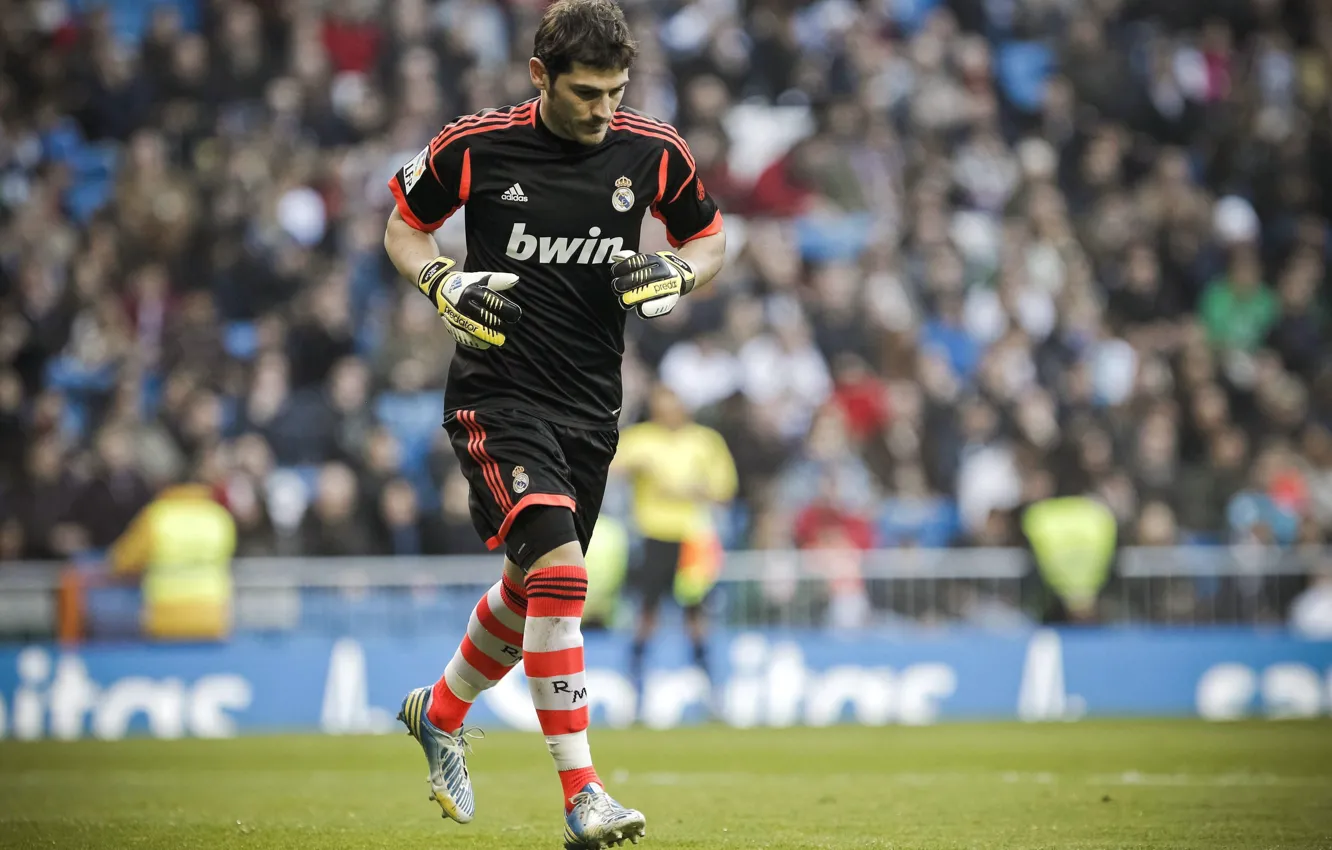 Photo wallpaper Sport, Football, Spain, Football, Real Madrid, Sport, Player, Iker Casillas