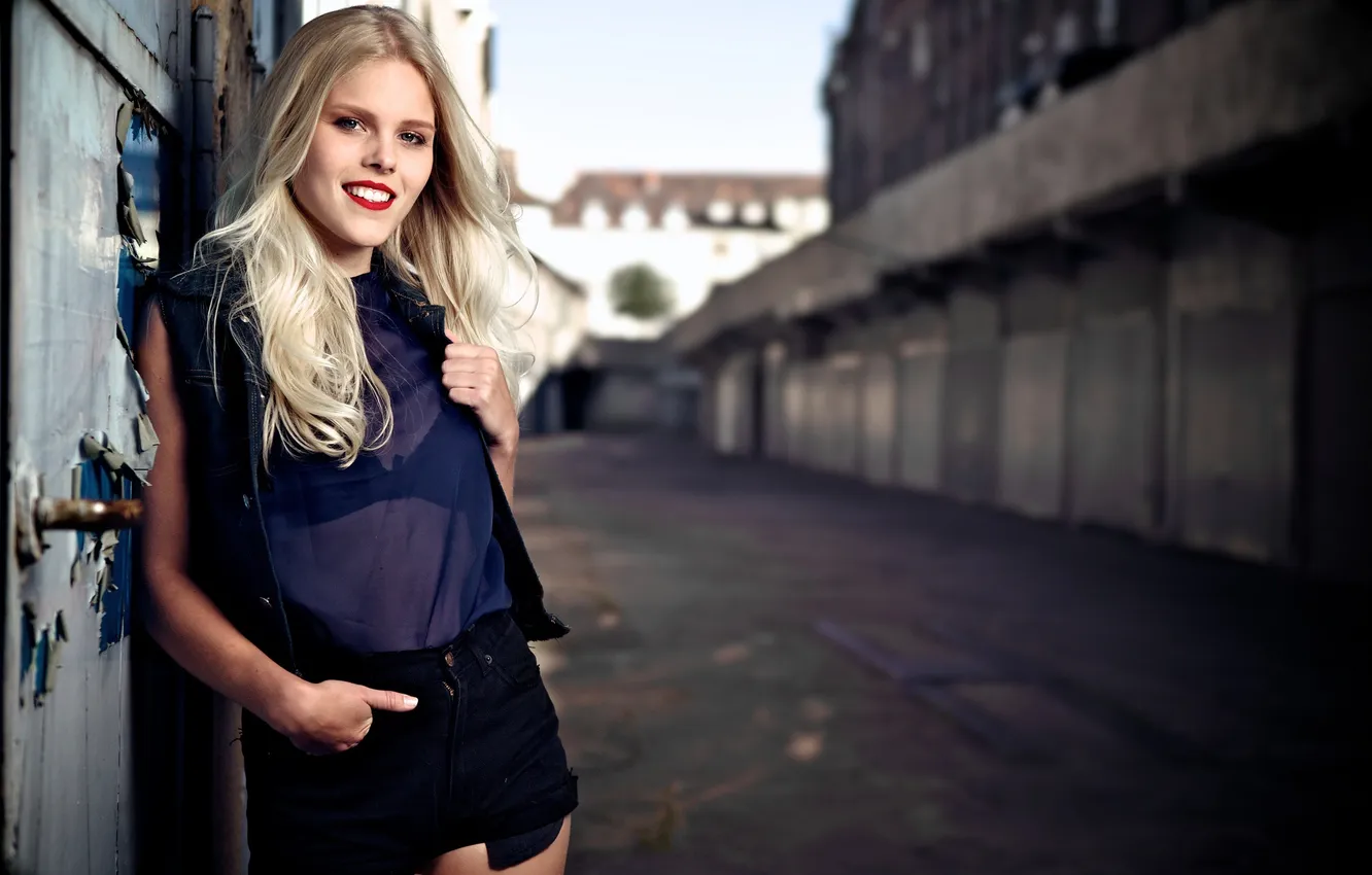 Photo wallpaper girl, hair, lips, smiling, direct look