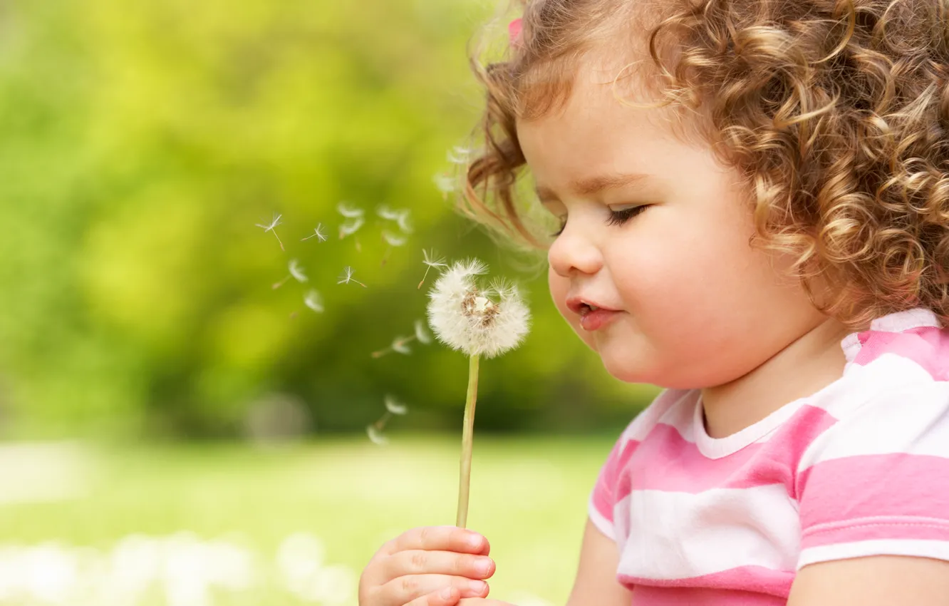 Photo wallpaper joy, happiness, flowers, children, sweetheart, spring, beautiful, flower
