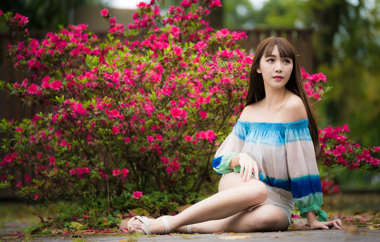 Photo wallpaper girl, flowers, Asian, cutie, the bushes
