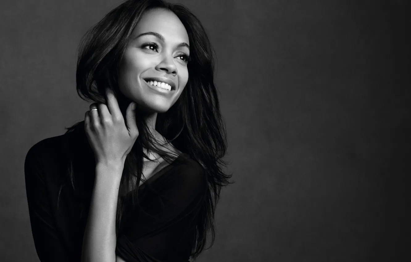 Photo wallpaper girl, face, smile, actress, brunette, black and white, Zoe Saldana, Zoe Saldana