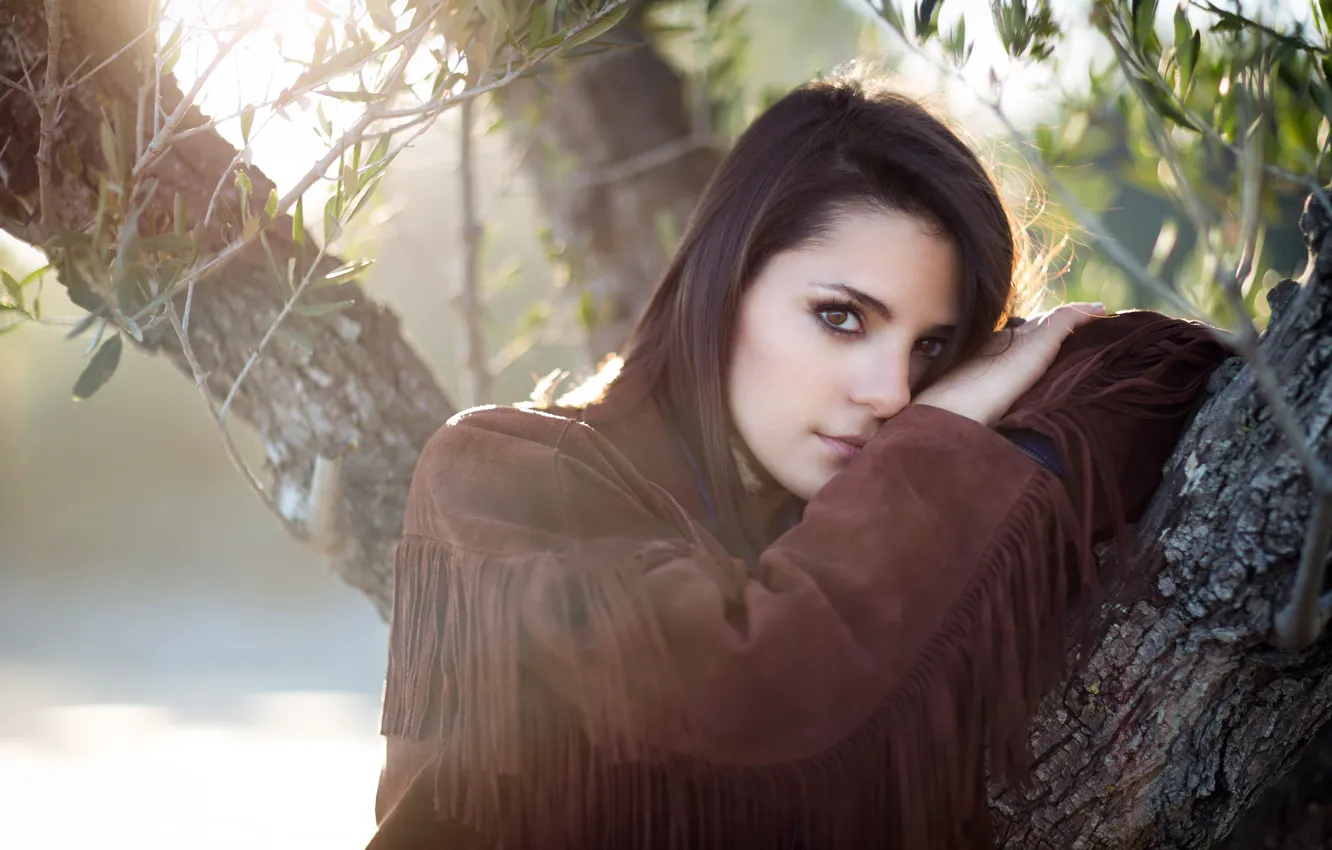 Photo wallpaper look, girl, light, trees, nature, pose, foliage, portrait