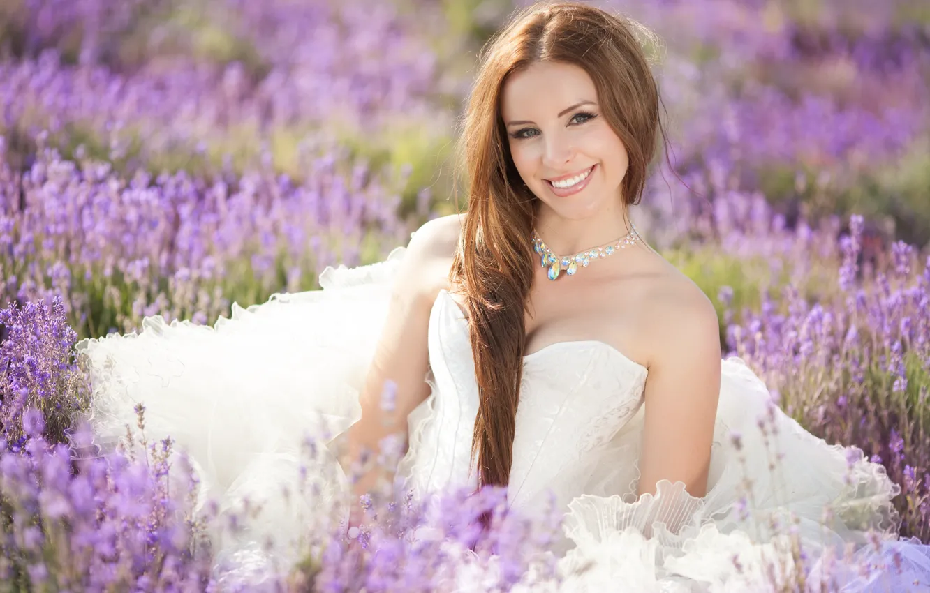 Photo wallpaper field, look, girl, smile, the bride, lavender flowers