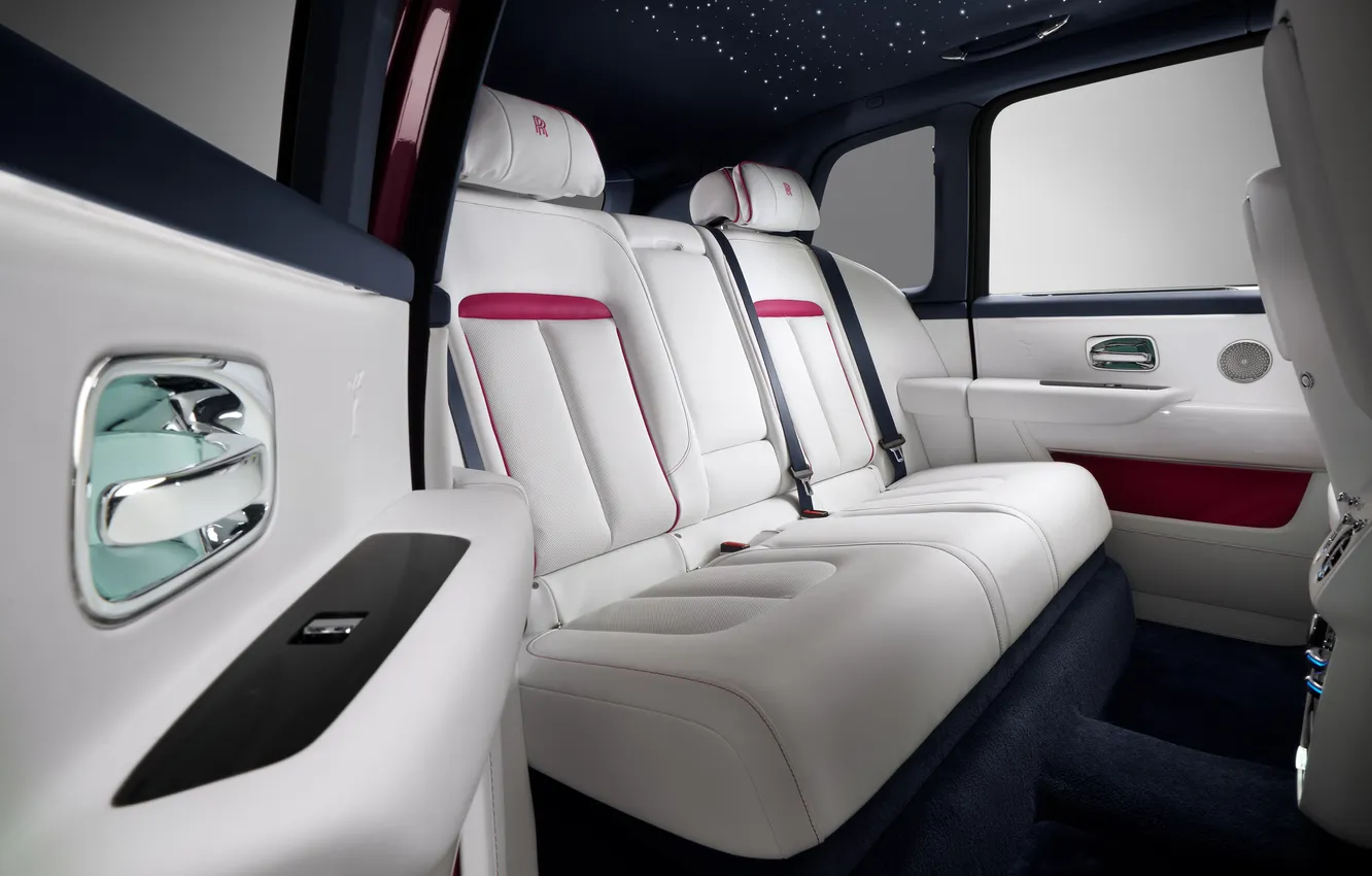 Photo wallpaper Rolls-Royce, The Interior Of The Car, Cullinan, Wildberry, Re-Belle, rear seats