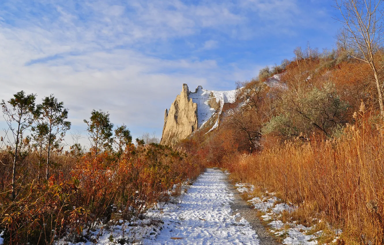 Photo wallpaper road, autumn, the sky, snow, rock