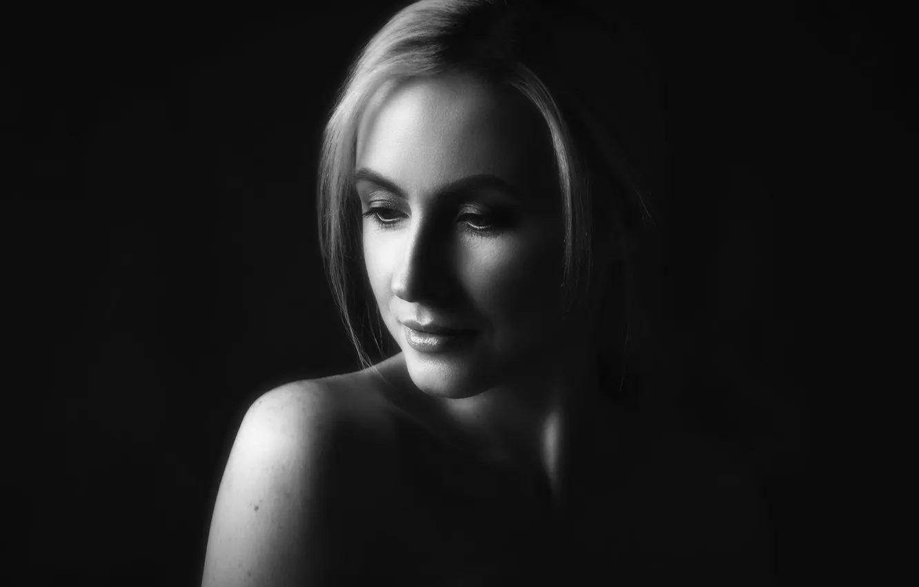 Photo wallpaper black and white, portrait of a girl, Rashid Usmanov