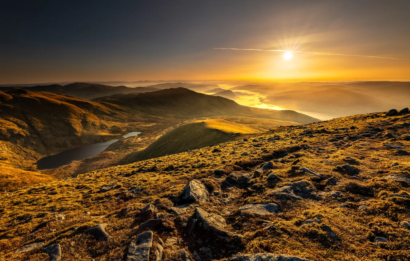 Photo wallpaper the sun, mountains, Scotland
