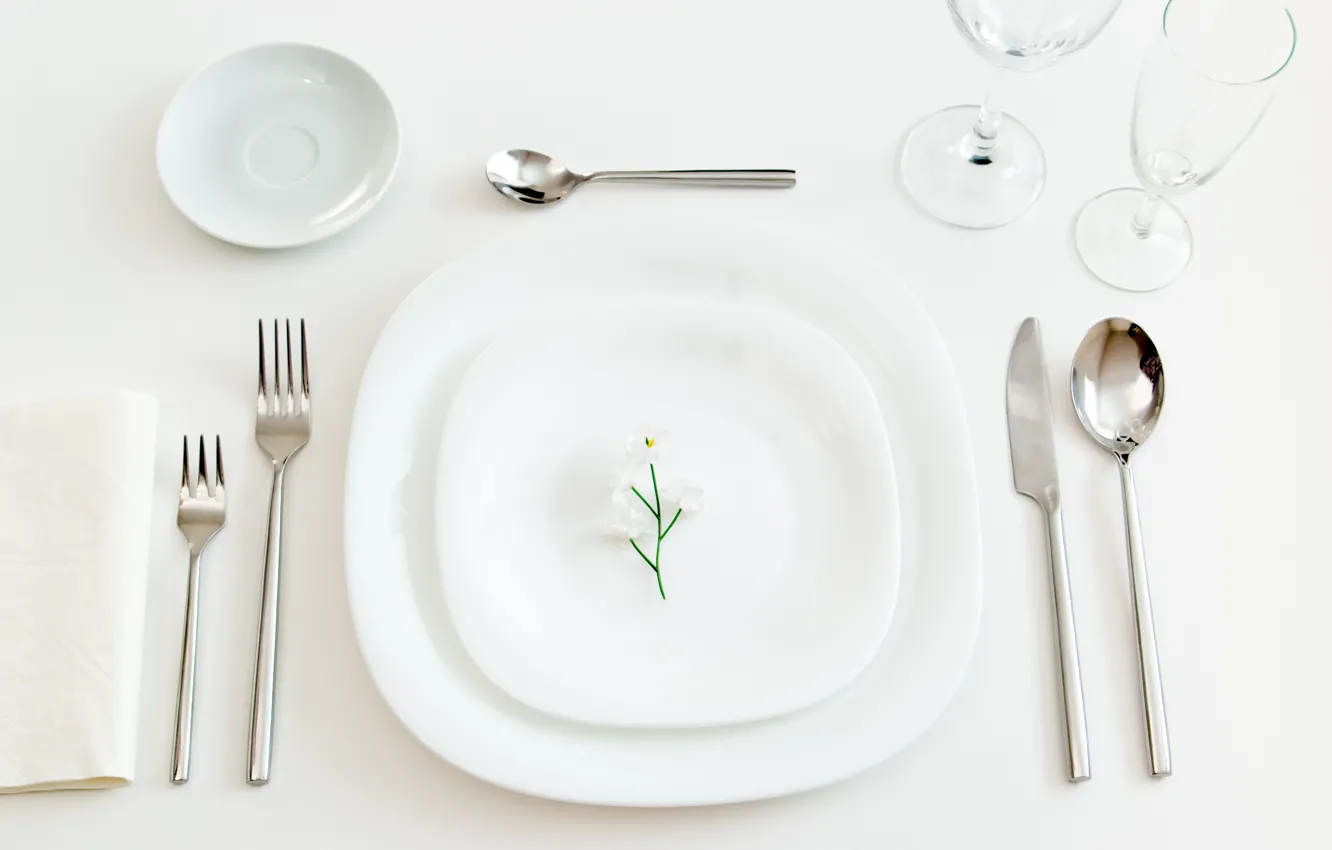 Photo wallpaper flower, glasses, plate, knife, saucer, fork, spoon, serving