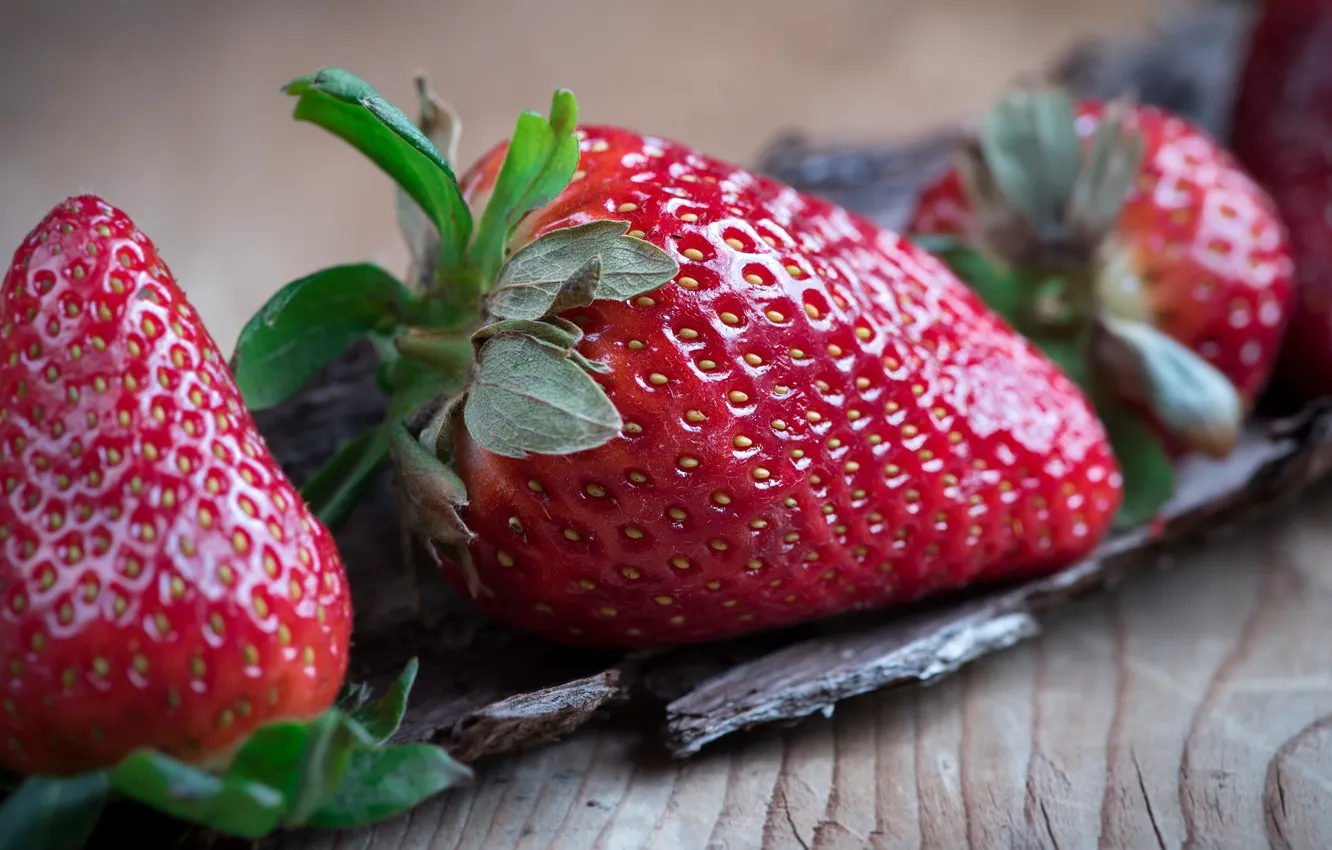 Photo wallpaper macro, close-up, berries, background, food, strawberry, large, wooden