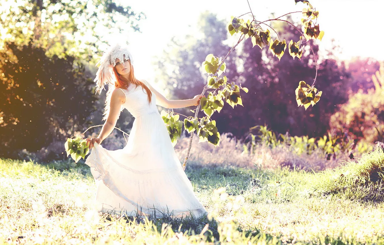 Photo wallpaper girl, light, nature