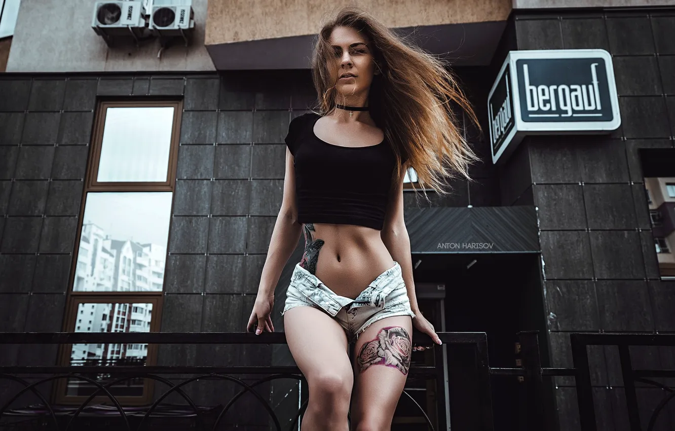 Photo wallpaper girl, sexy, house, street, shorts, tummy, Mike, figure
