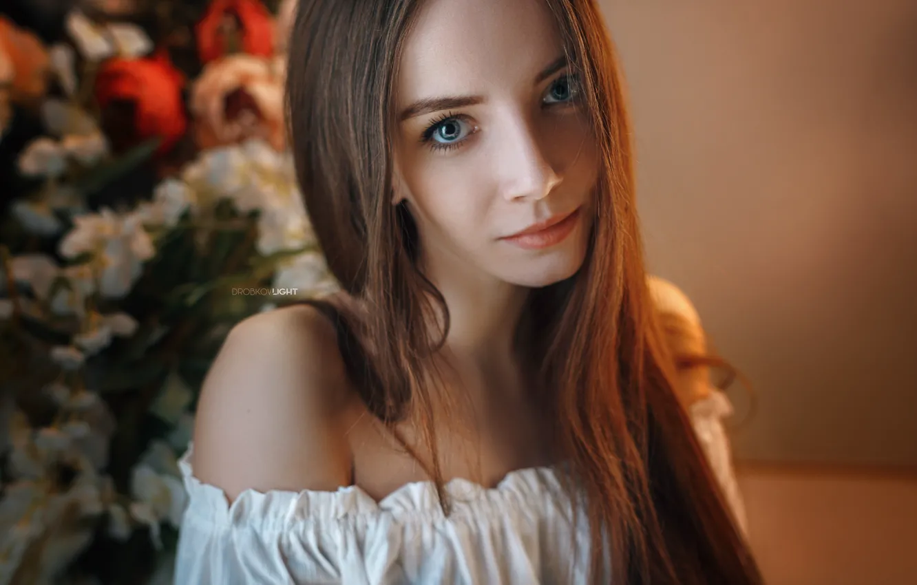 Photo wallpaper eyes, look, smile, hair, Girl, brown hair, shoulders, Elizabeth Volkonskaya