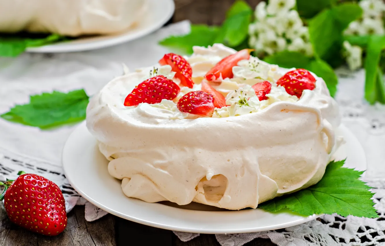 Photo wallpaper strawberry, cake, meringue, Pavlova