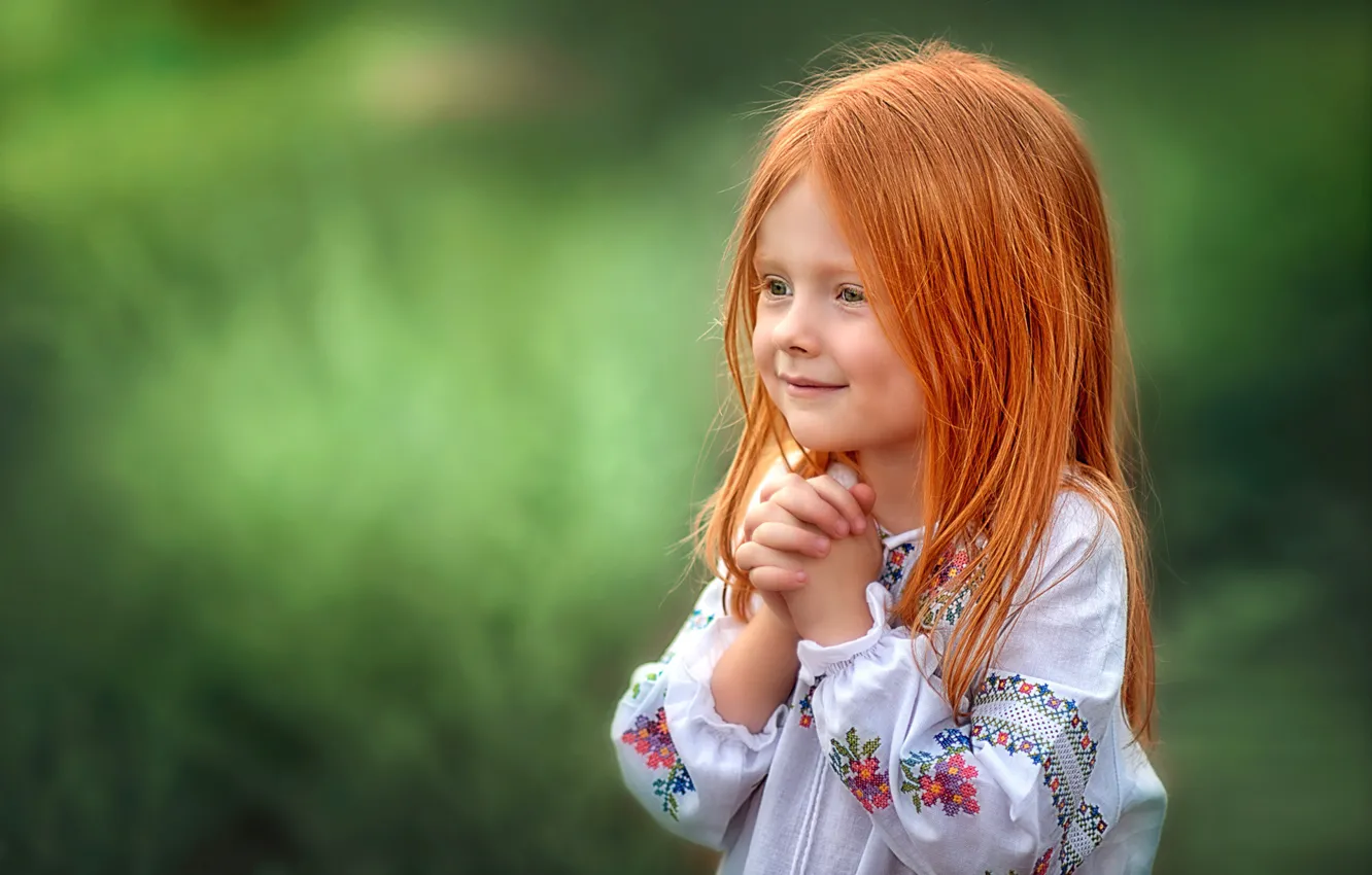 Photo wallpaper joy, background, girl, red, redhead, embroidery