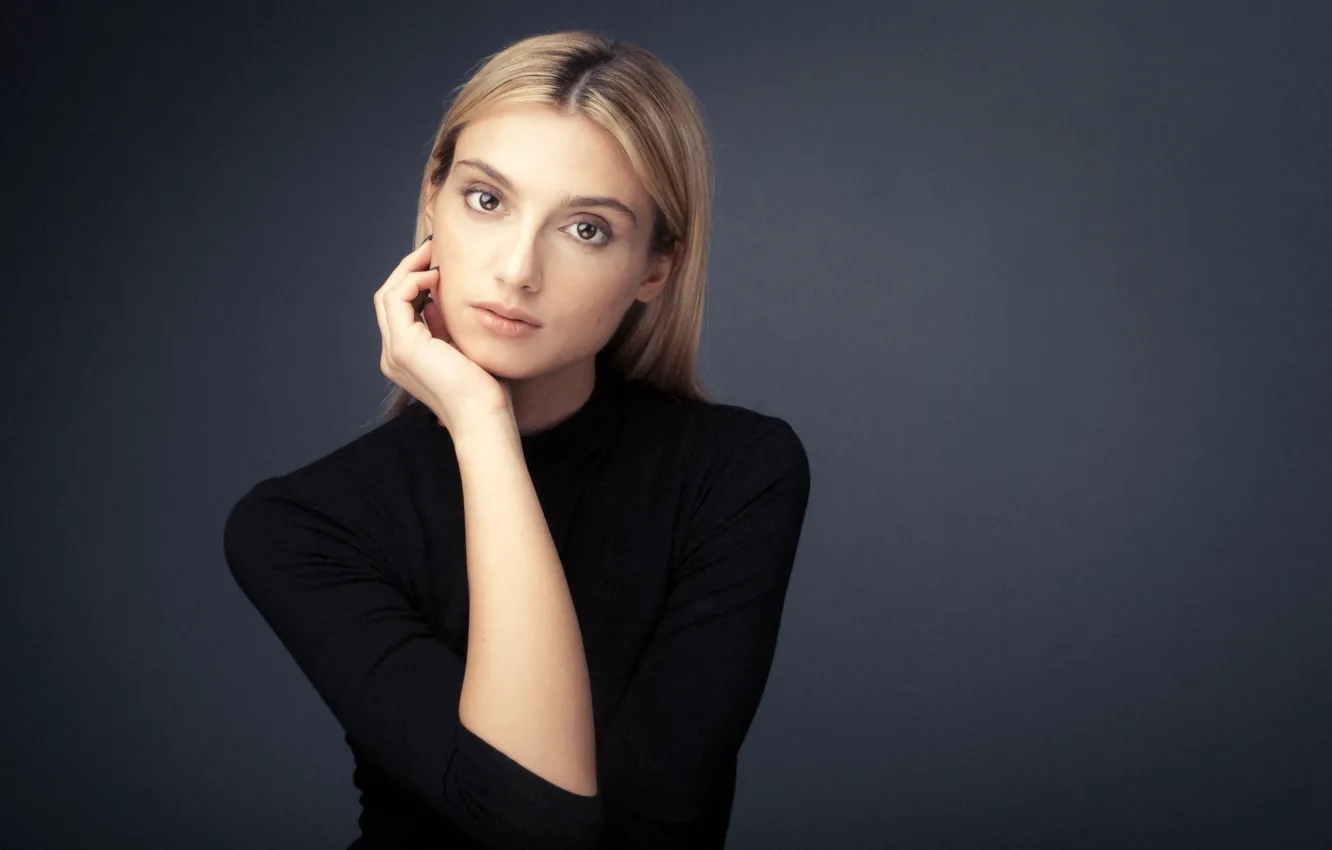 Photo wallpaper face, pose, background, model, portrait, hands, makeup, dress