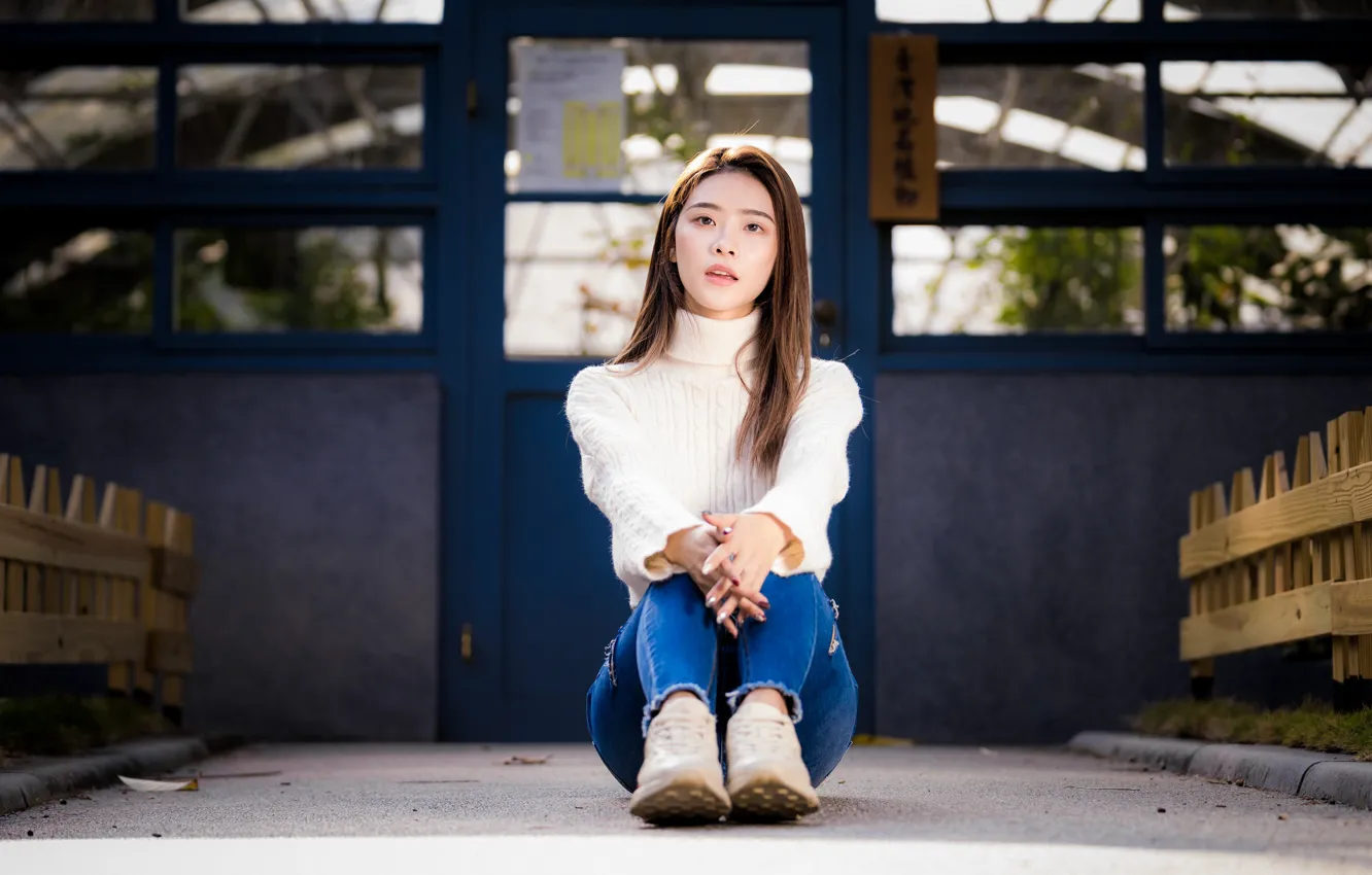 Photo wallpaper the door, Asian, cutie, sitting on the pavement, white jumper