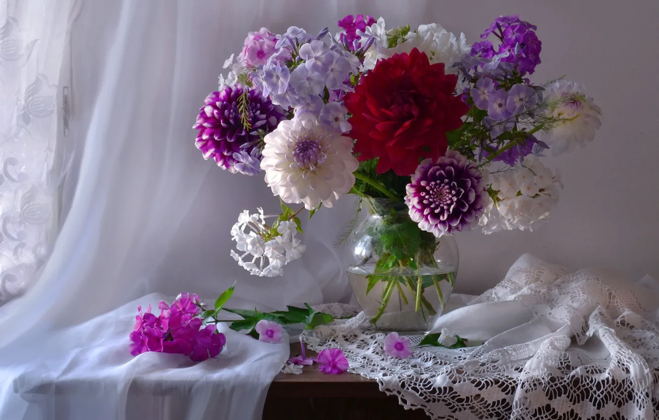 Photo wallpaper bouquet, Phlox, dahlias