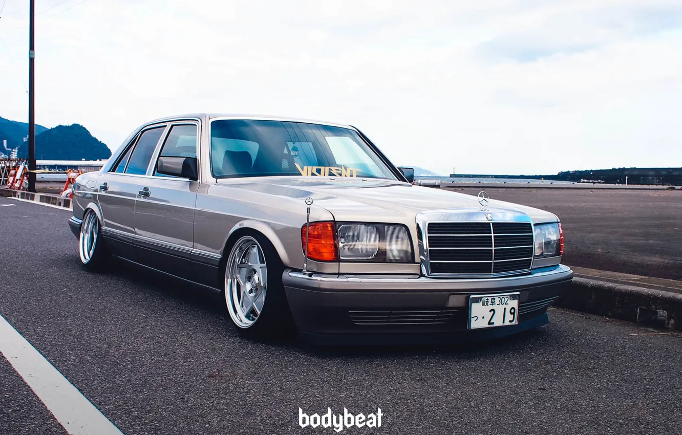 Photo wallpaper mercedes-benz, stance, w126