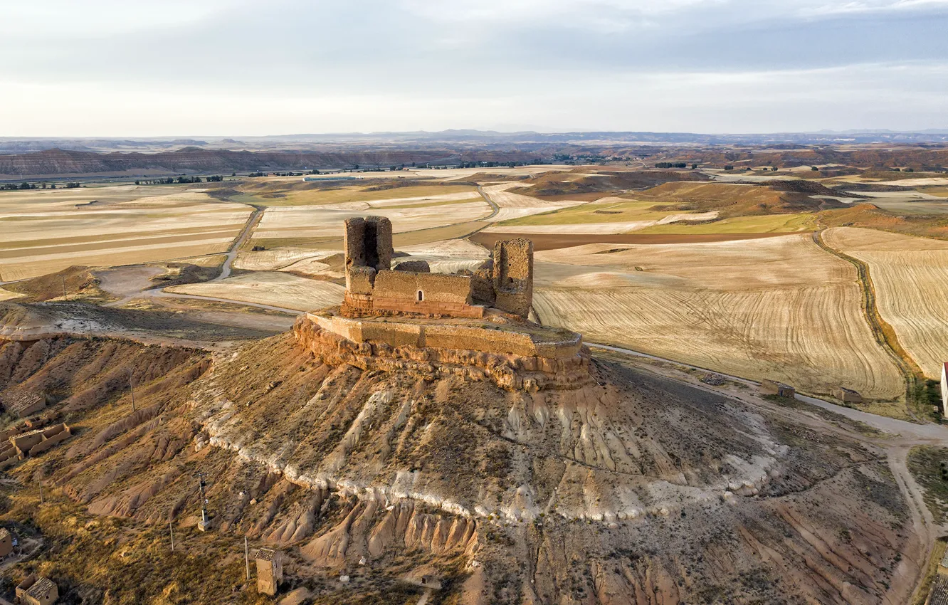Photo wallpaper Spain, Castile and León, Castle of Montuenga-Air, Arcos de Jalón