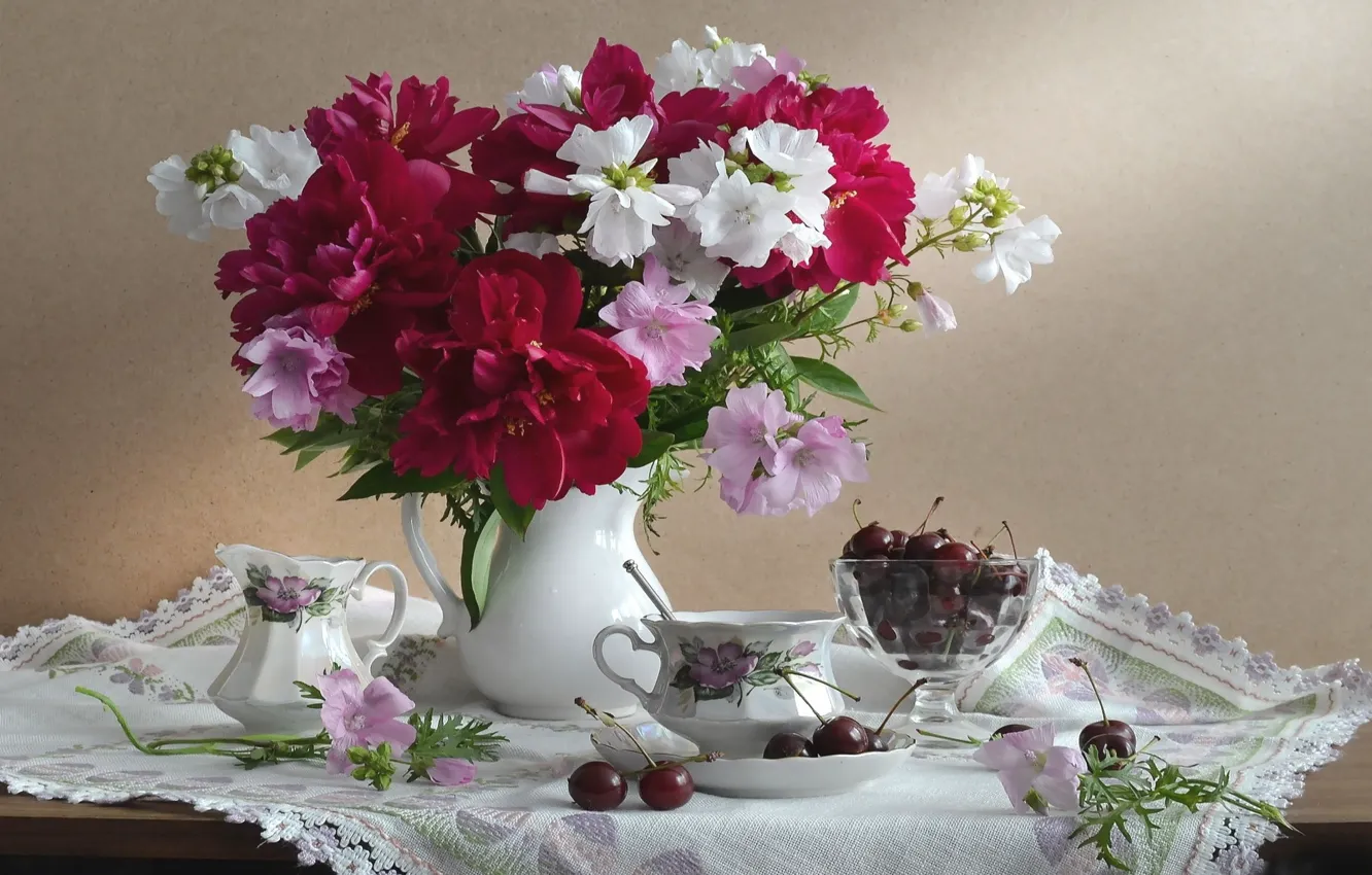 Photo wallpaper flowers, cherry, dishes, vase