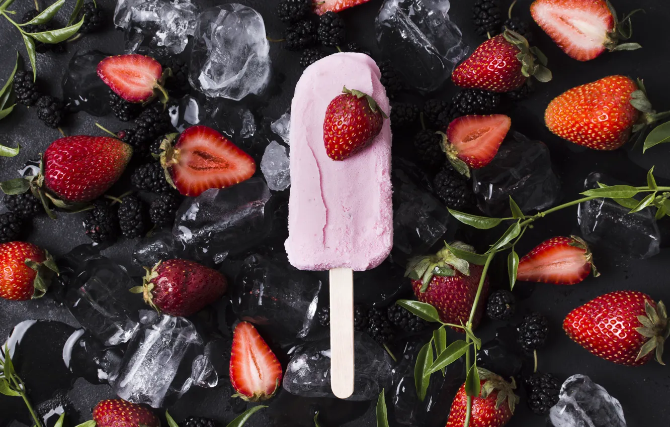 Photo wallpaper leaves, berries, the dark background, strawberry, ice cream, pink, dessert, Popsicle